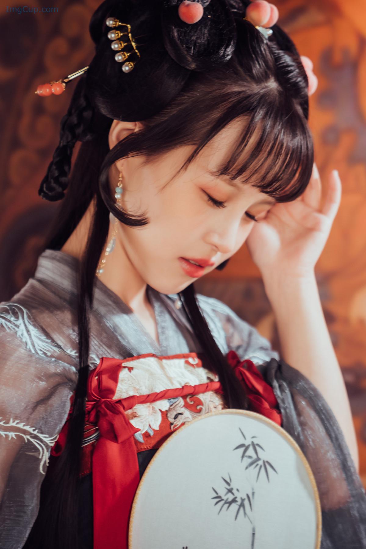 1719110549_434_Cosplay-晕崽Zz-小琵琶精-Set02.jpg 1719110549 434 Cosplay 晕崽Zz 小琵琶精 Set02