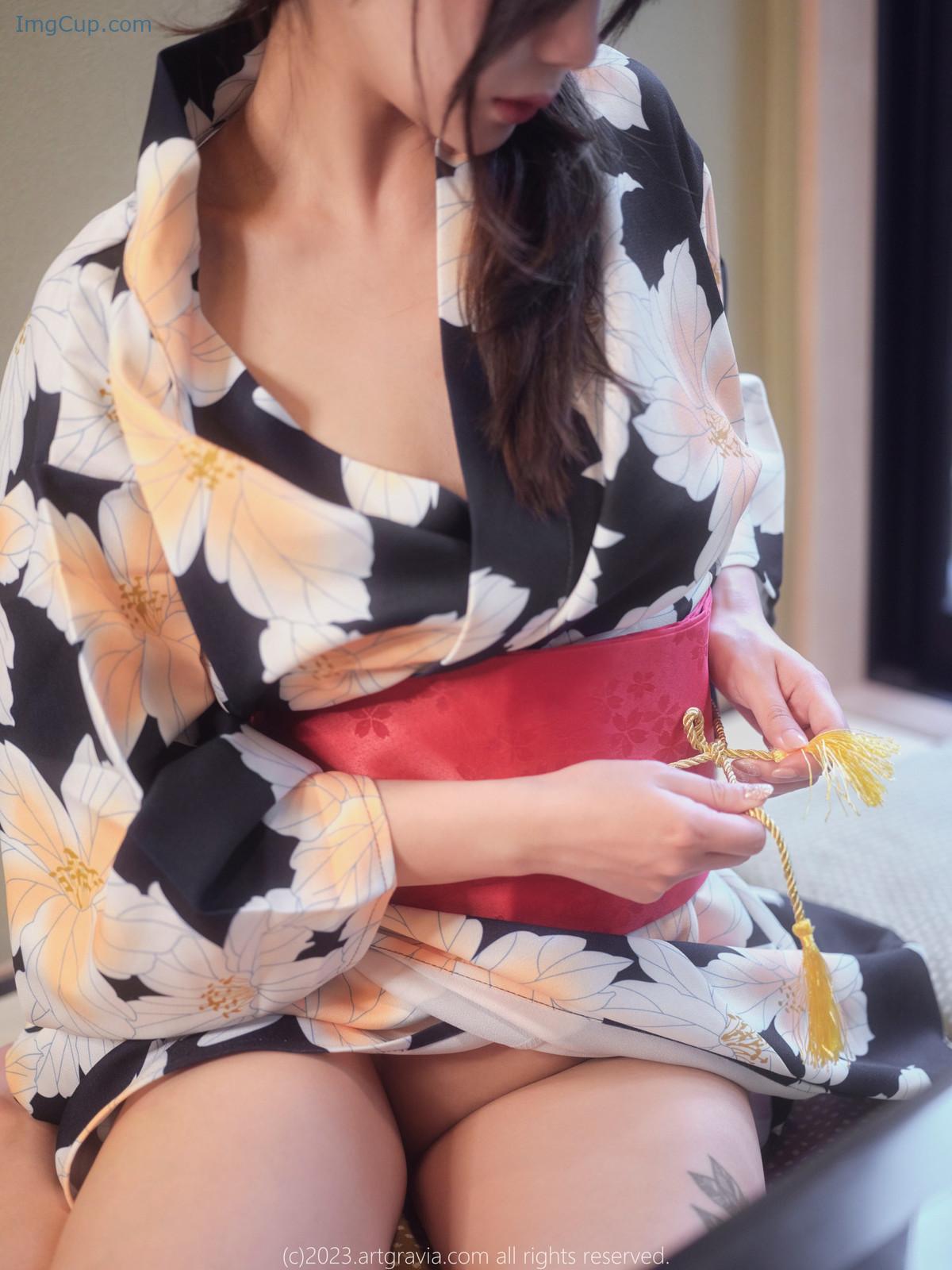 1719124140_778_Wuyo-우요-ArtGravia-Vol553-Photobook-Set02.jpg 1719124140 778 Wuyo 우요 ArtGravia Vol553 Photobook Set02