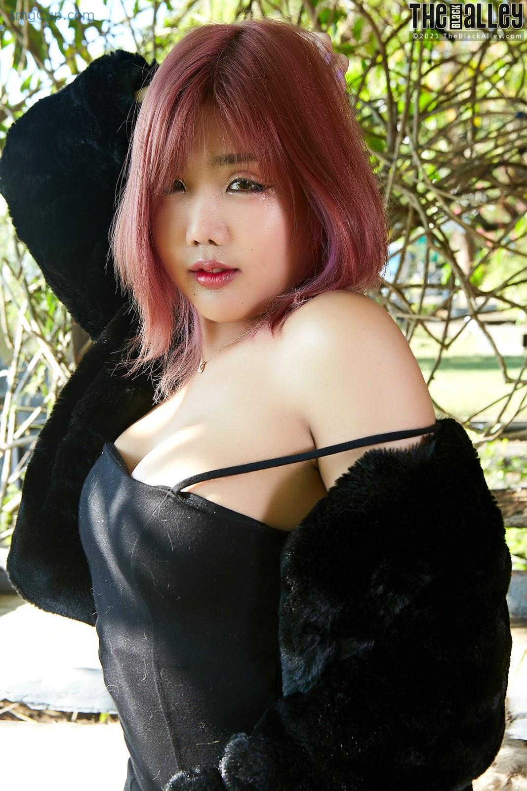 1719139076_604_The-Black-Alley-Niki-Photo-Set22-20211209.jpg 1719139076 604 The Black Alley Niki Photo Set22 20211209