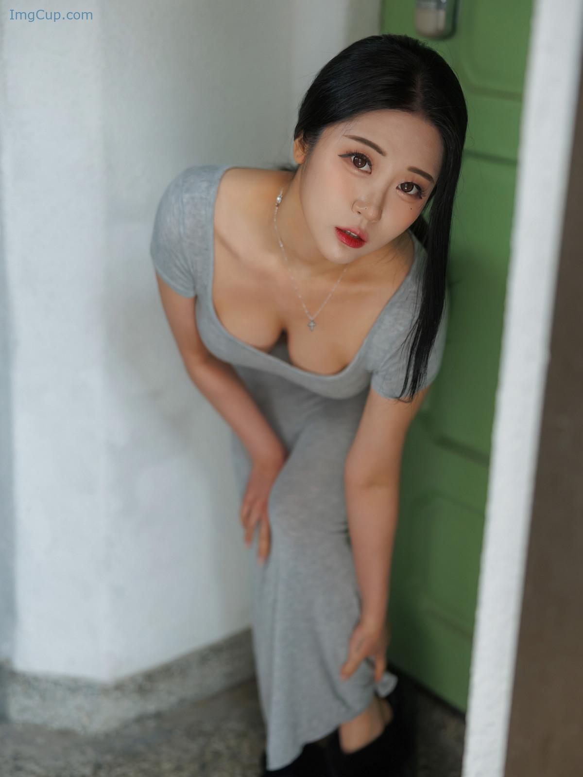 1719167629_672_Jeong-Bomi-정보미-Bimilstory-Invitation-of-a-Woman-Who-Lives.jpg 1719167629 672 Jeong Bomi 정보미 Bimilstory Invitation of a Woman Who Lives