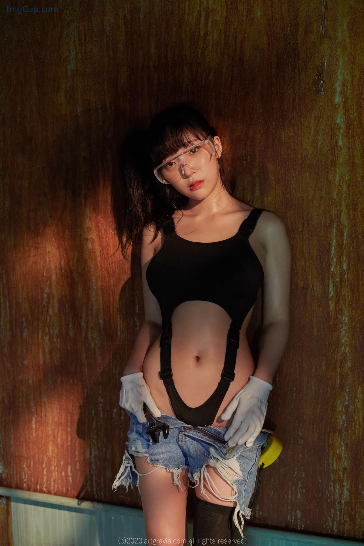 1719168105_466_Kang-Inkyung-강인경-ArtGravia-Vol238-Photobook-Set02.jpg 1719168105 466 Kang Inkyung 강인경 ArtGravia Vol238 Photobook Set02