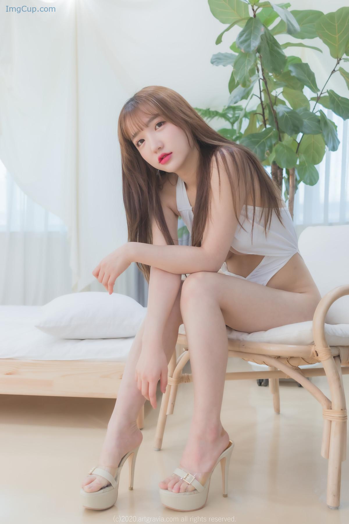 1719179115_18_Son-Yeeun-손예은-ArtGravia-Vol188-Photobook-Set01.jpg 1719179115 18 Son Yeeun 손예은 ArtGravia Vol188 Photobook Set01
