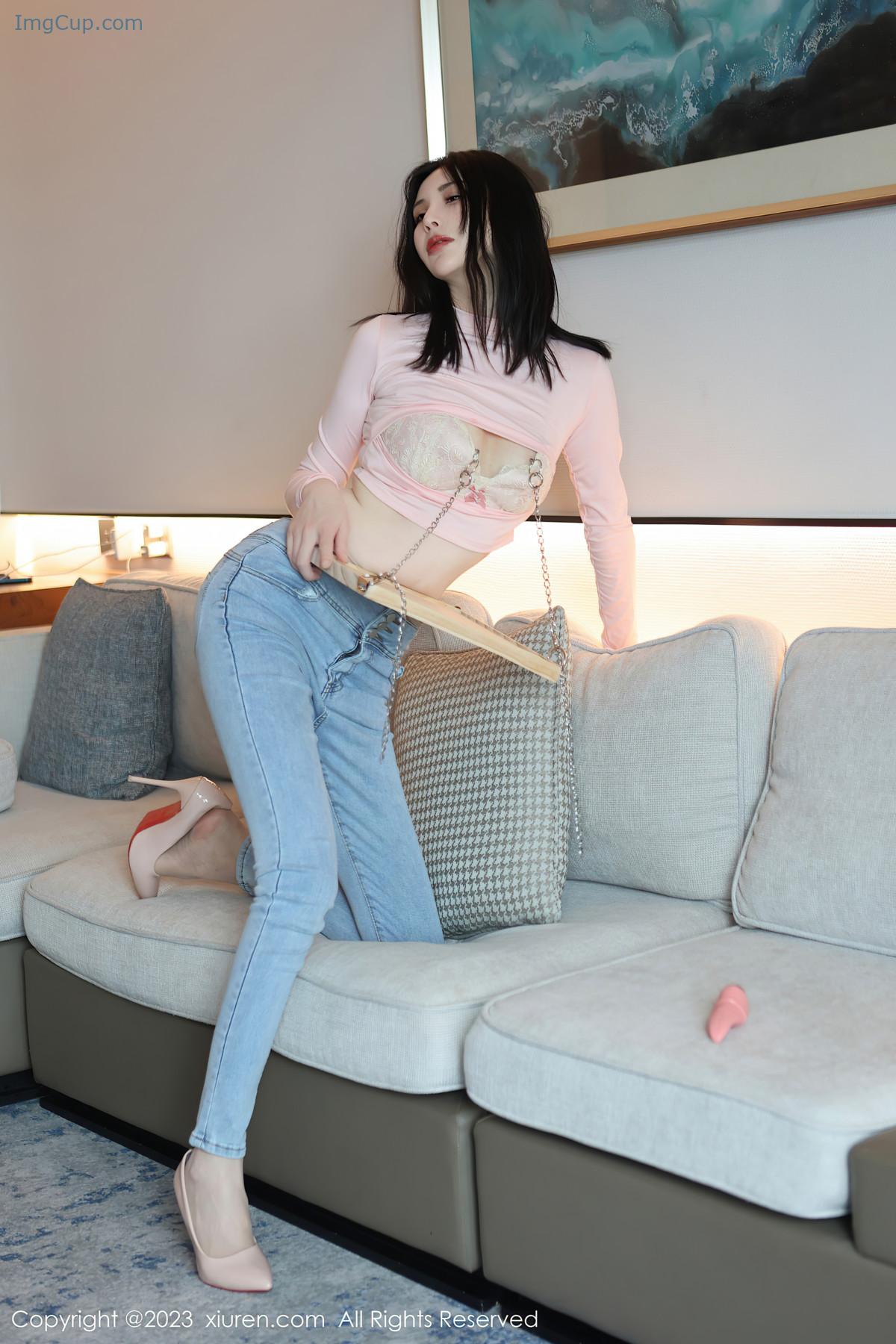 1719195672_883_XiuRen秀人网-NO6992-曼柔ManRou.jpg 1719195672 883 XiuRen秀人网 NO6992 曼柔ManRou