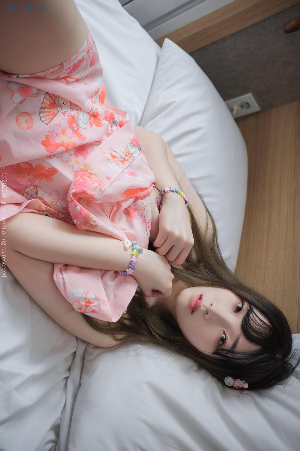 1719226861_915_Bambi-밤비-ArtGravia-Vol198-Photobook-Set02.jpeg 1719226861 915 Bambi 밤비 ArtGravia Vol198 Photobook Set02