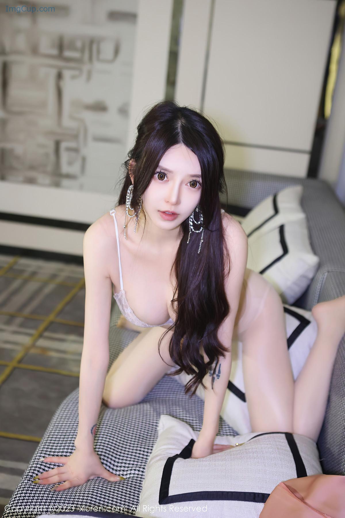 1719272062_726_XiuRen秀人网-NO7000-玉兔miki.jpg 1719272062 726 XiuRen秀人网 NO7000 玉兔miki