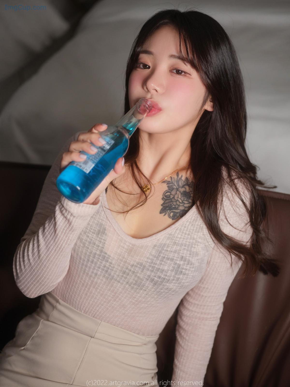 1719279341_786_Wuyo-우요-ArtGravia-Vol491-Photobook-Set01.jpg 1719279341 786 Wuyo 우요 ArtGravia Vol491 Photobook Set01