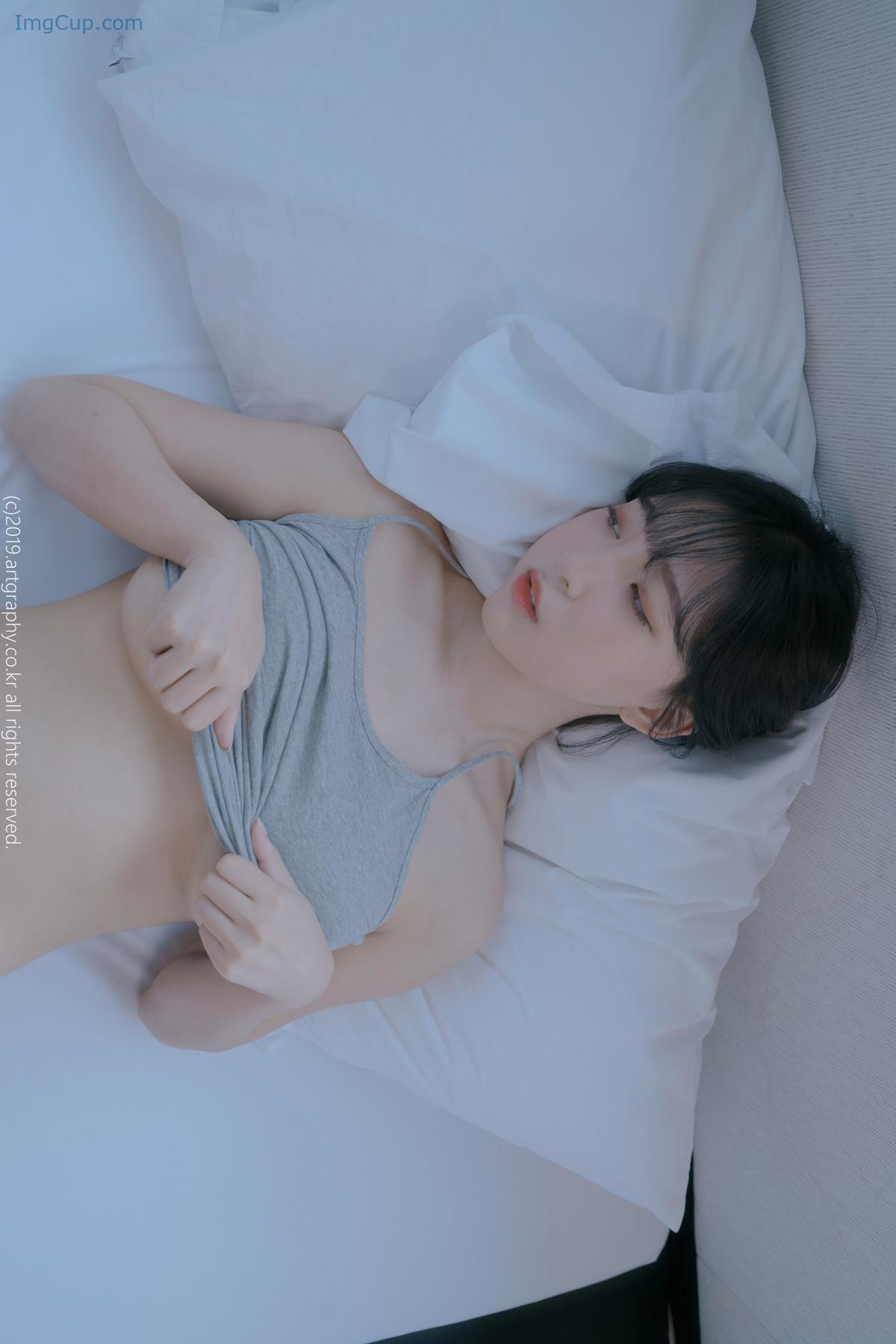 1719301128_936_Kang-Inkyung-강인경-ArtGravia-Vol086-Photobook-Set02.jpg 1719301128 936 Kang Inkyung 강인경 ArtGravia Vol086 Photobook Set02