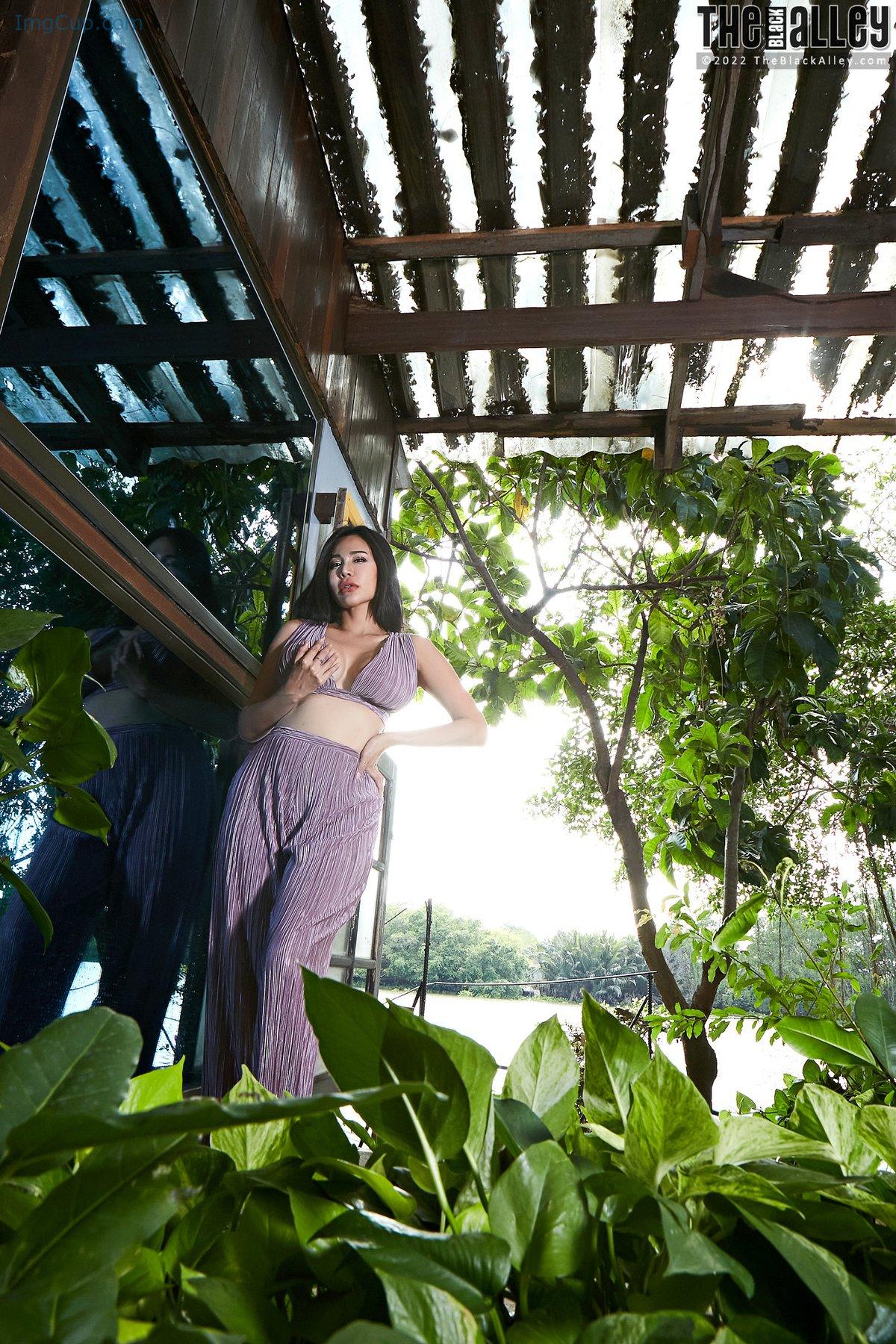 1719307957_295_The-Black-Alley-Natalie-Wang-Photo-Set109-20220214.jpg 1719307957 295 The Black Alley Natalie Wang Photo Set109 20220214