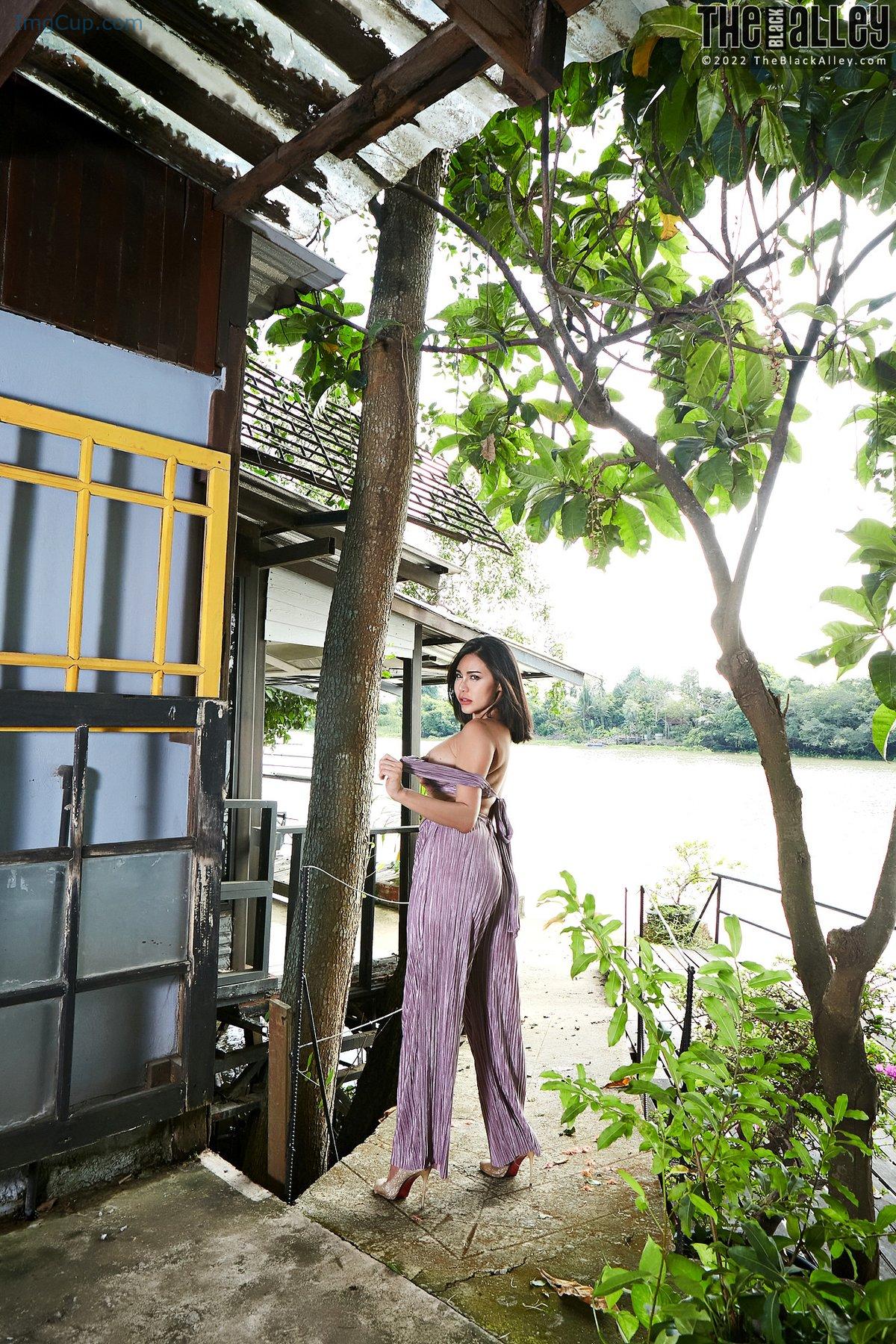 1719307997_482_The-Black-Alley-Natalie-Wang-Photo-Set109-20220214.jpg 1719307997 482 The Black Alley Natalie Wang Photo Set109 20220214