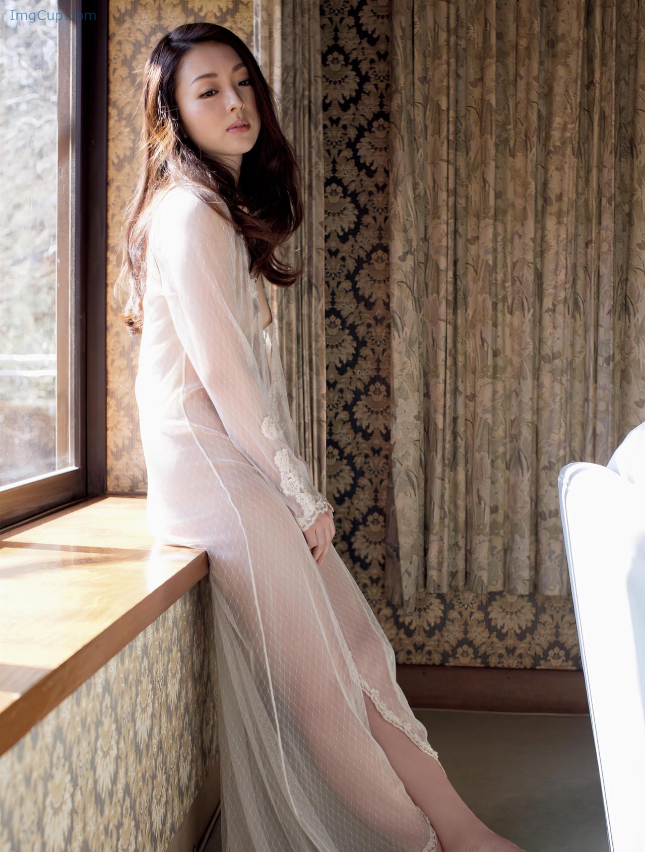 1719352117_877_Shoko-祥子-デジタル写真集-椿-Set02.jpeg 1719352117 877 Shoko 祥子 デジタル写真集 椿 Set02
