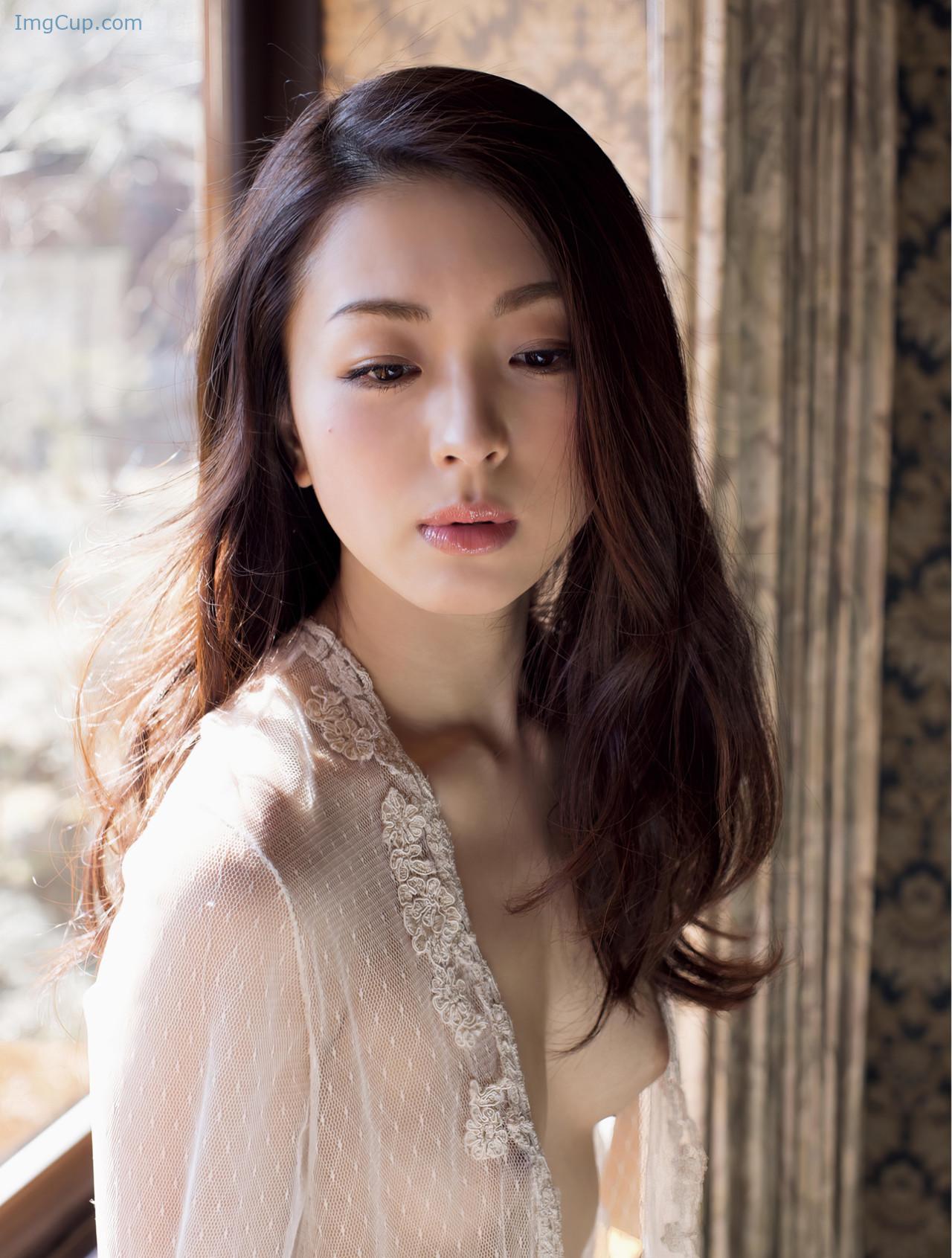 1719352118_631_Shoko-祥子-デジタル写真集-椿-Set02.jpeg 1719352118 631 Shoko 祥子 デジタル写真集 椿 Set02