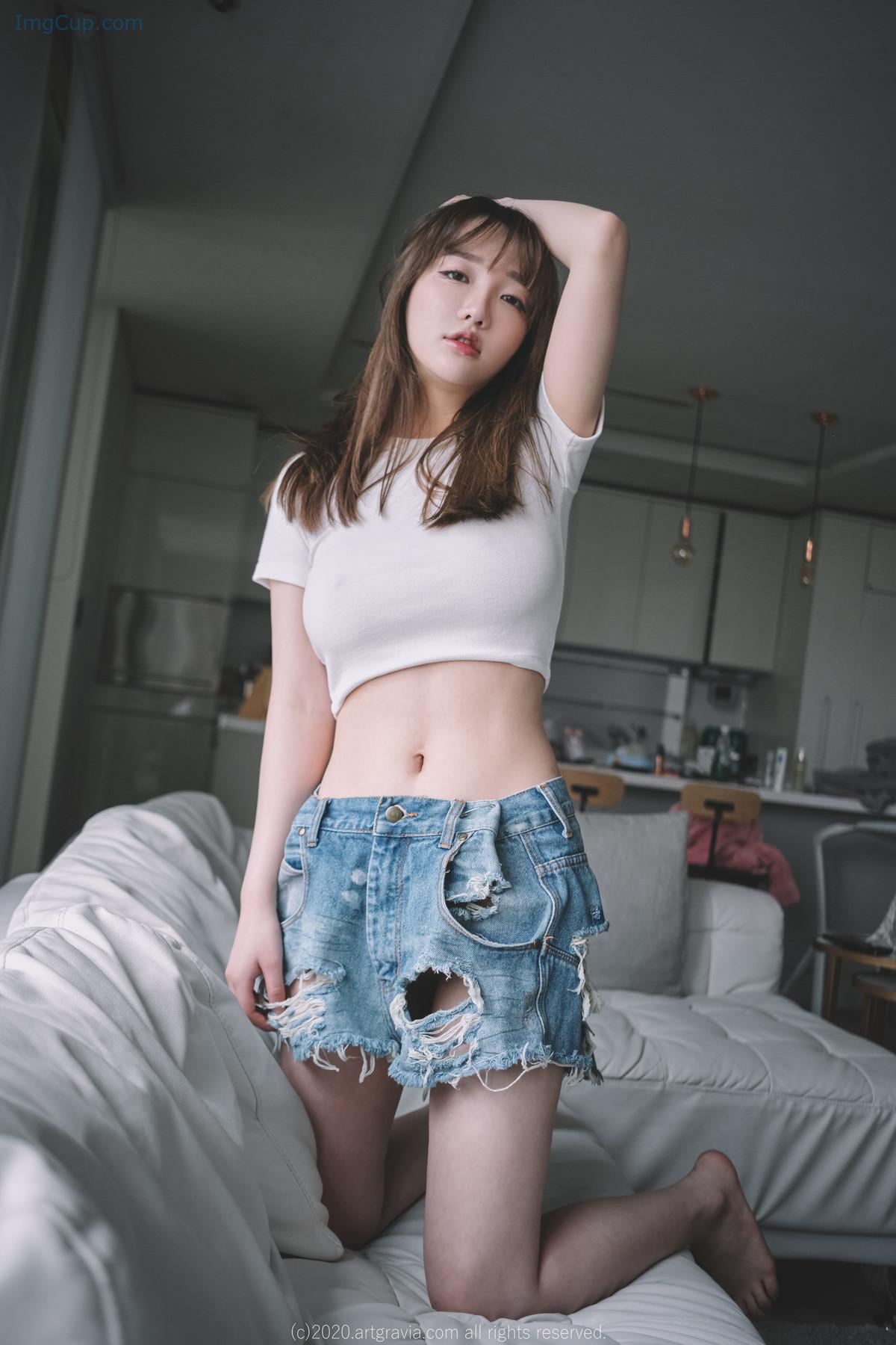 1719410139_840_Son-Yeeun-손예은-ArtGravia-Vol224-Photobook-Set01.jpg 1719410139 840 Son Yeeun 손예은 ArtGravia Vol224 Photobook Set01