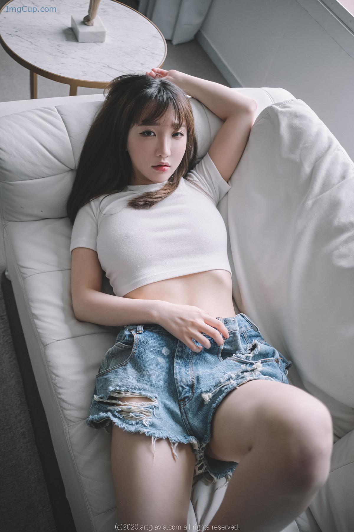 1719410219_839_Son-Yeeun-손예은-ArtGravia-Vol224-Photobook-Set01.jpg 1719410219 839 Son Yeeun 손예은 ArtGravia Vol224 Photobook Set01