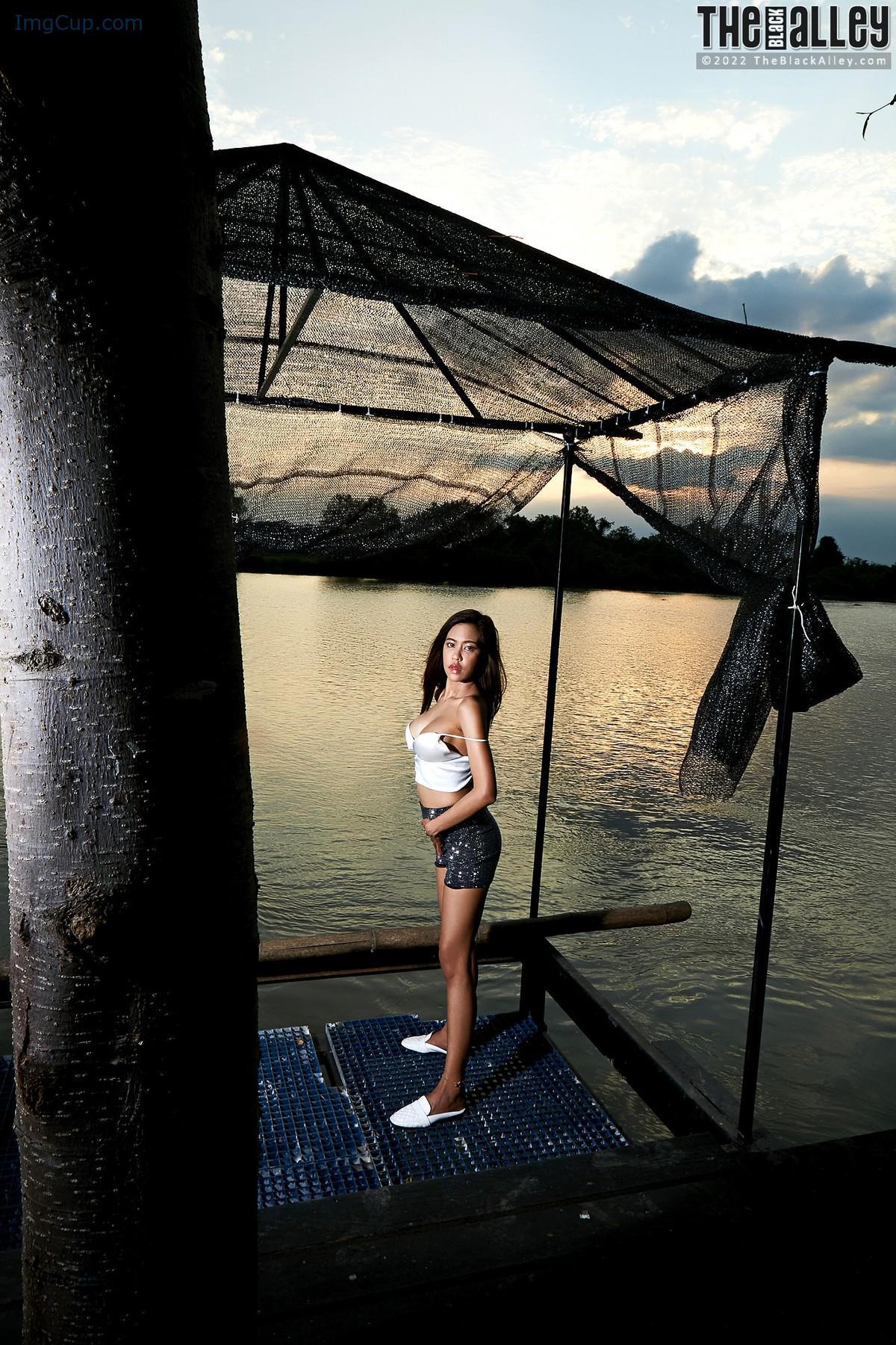 1719459570_411_The-Black-Alley-Linda-Photo-Set61-20220221.jpg 1719459570 411 The Black Alley Linda Photo Set61 20220221