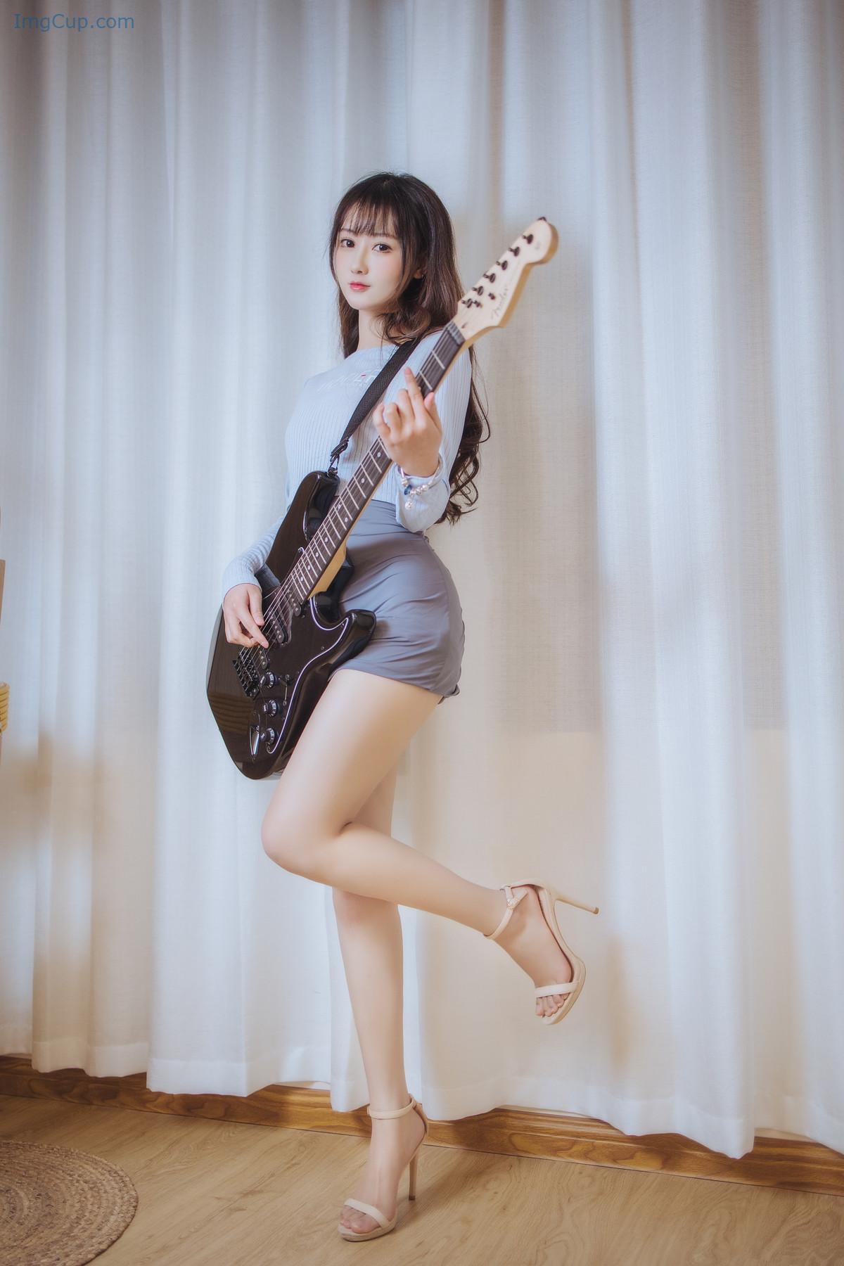 1719460013_216_Cosplay-羽生三未-吉他妹妹.jpg 1719460013 216 Cosplay 羽生三未 吉他妹妹