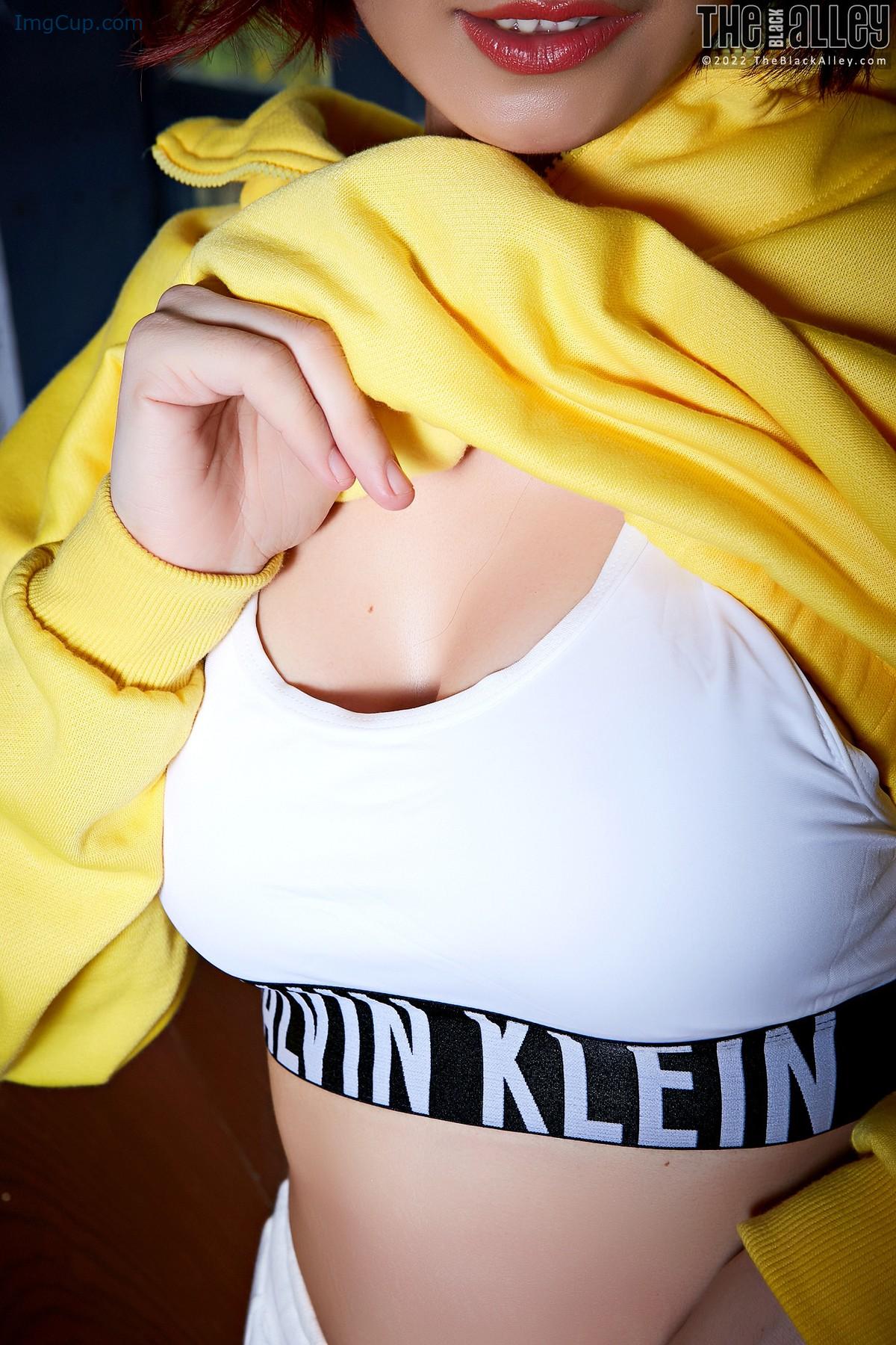 1719611216_73_The-Black-Alley-Ellie-Photo-Set51-20220228.jpg 1719611216 73 The Black Alley Ellie Photo Set51 20220228