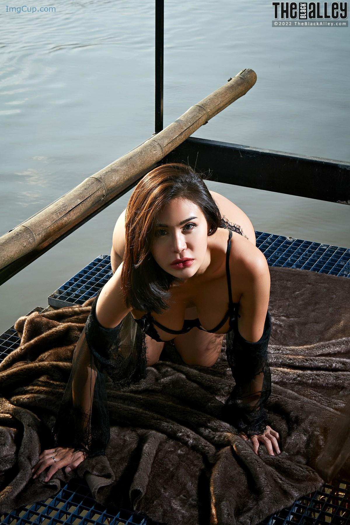 1719654565_831_The-Black-Alley-Natalie-Wang-Photo-Set113-20220301.jpg 1719654565 831 The Black Alley Natalie Wang Photo Set113 20220301