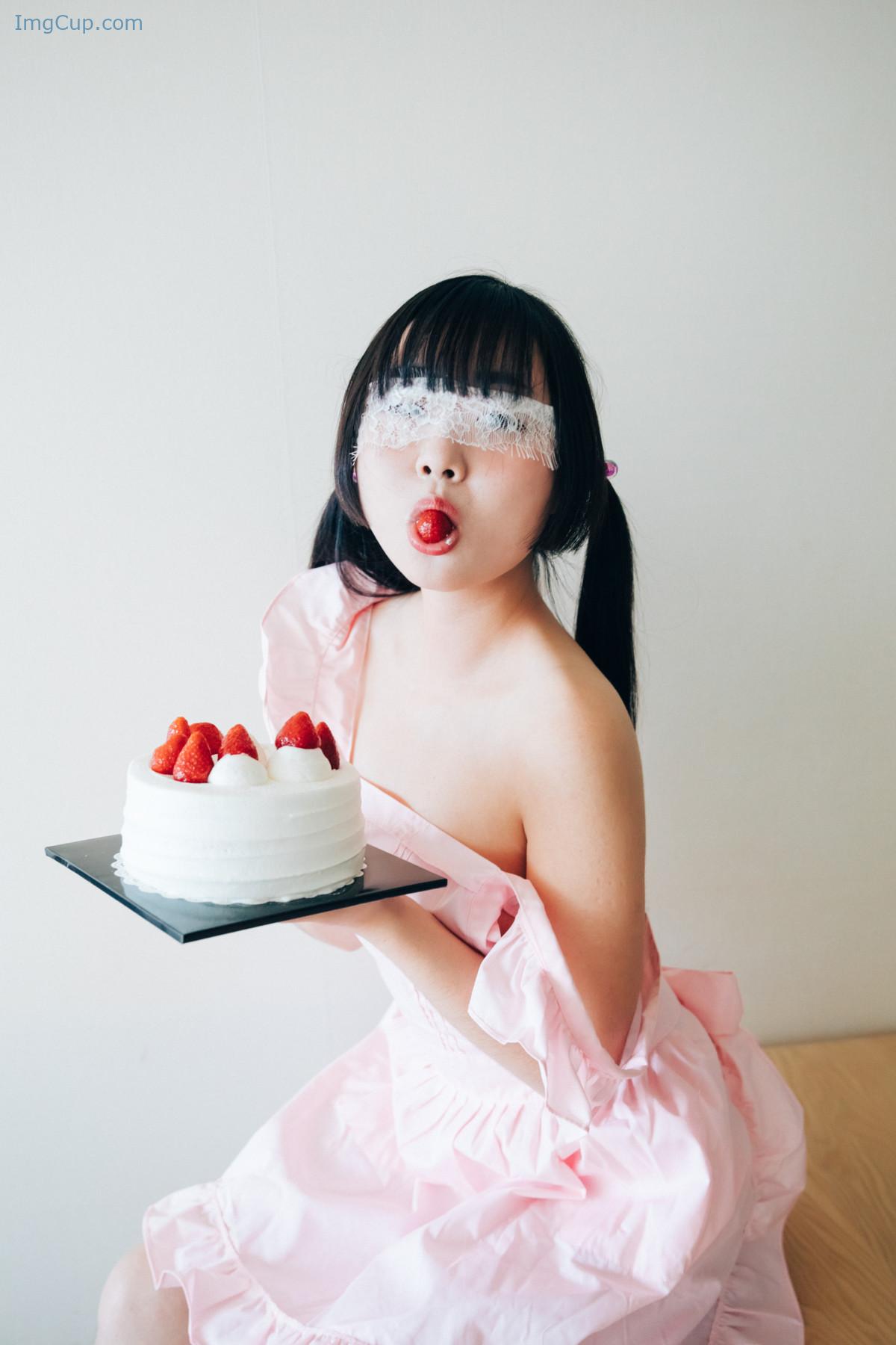 1719685898_505_Min-민-Loozy-Taste-Me.jpg 1719685898 505 Min 민 Loozy Taste Me