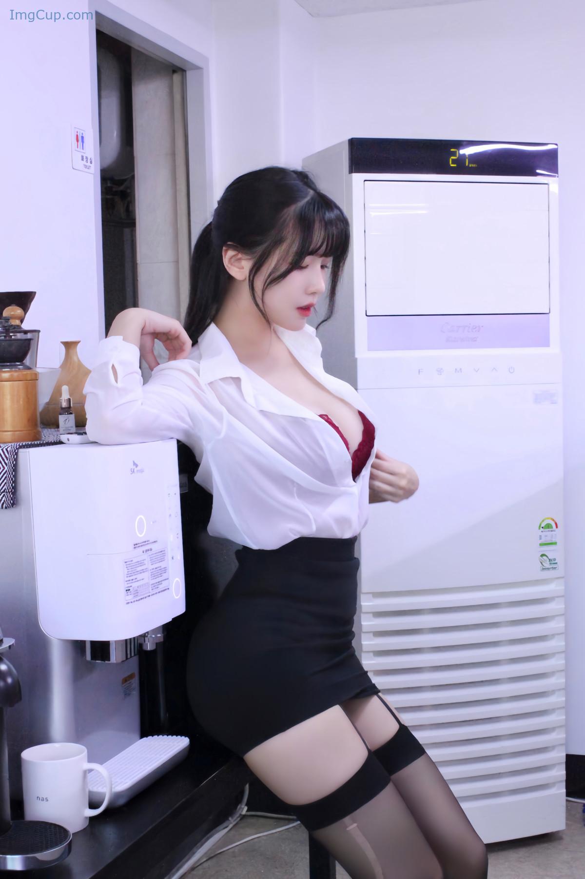 1719722352_944_Lee-Ahrin-이아린-LIKEY-Web-Pictorial-Set02.jpg 1719722352 944 Lee Ahrin 이아린 LIKEY Web Pictorial Set02