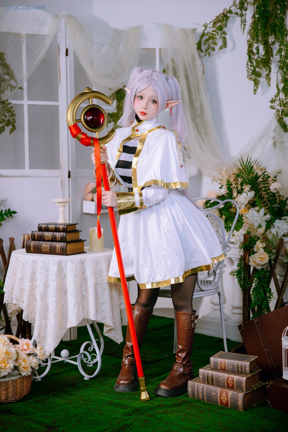 Cosplay-Rinaijiao日奈娇-芙莉莲.jpg Cosplay Rinaijiao日奈娇 芙莉莲