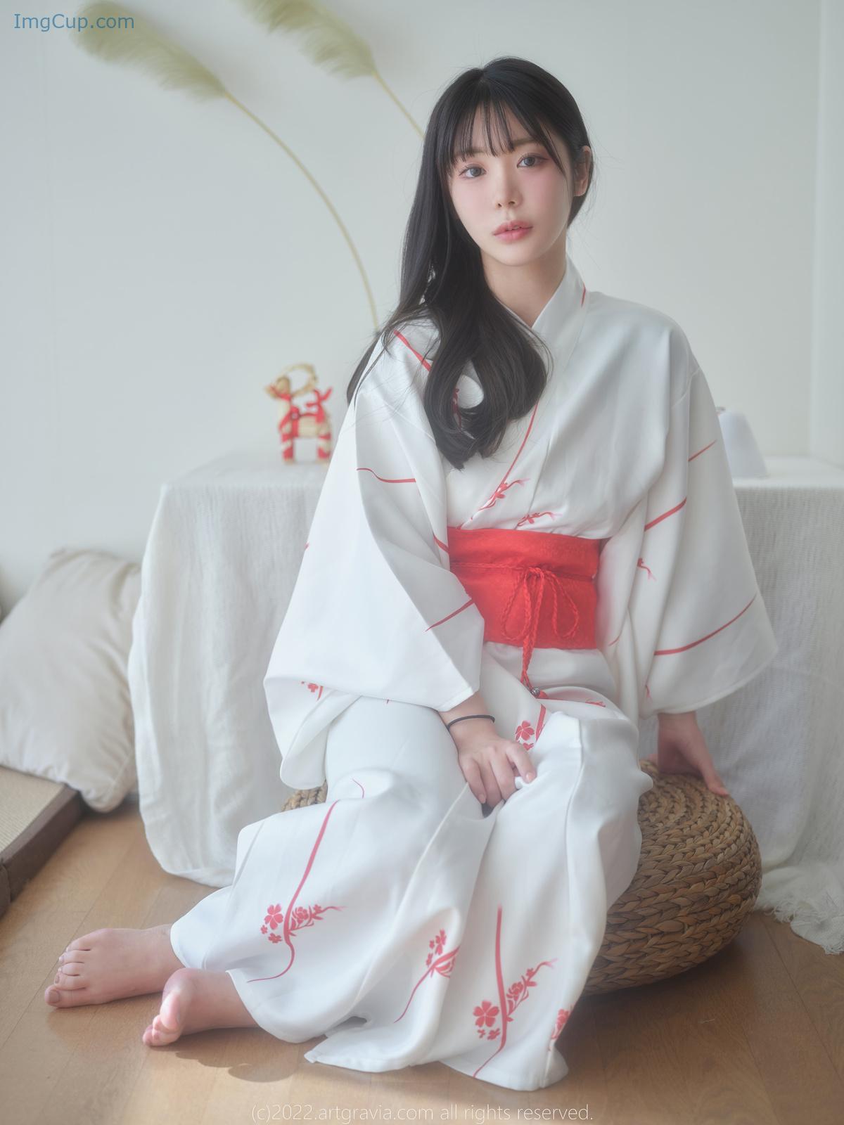 Wuyo-우요-ArtGravia-Vol464-Photobook-Set01.jpg Wuyo 우요 ArtGravia Vol464 Photobook Set01