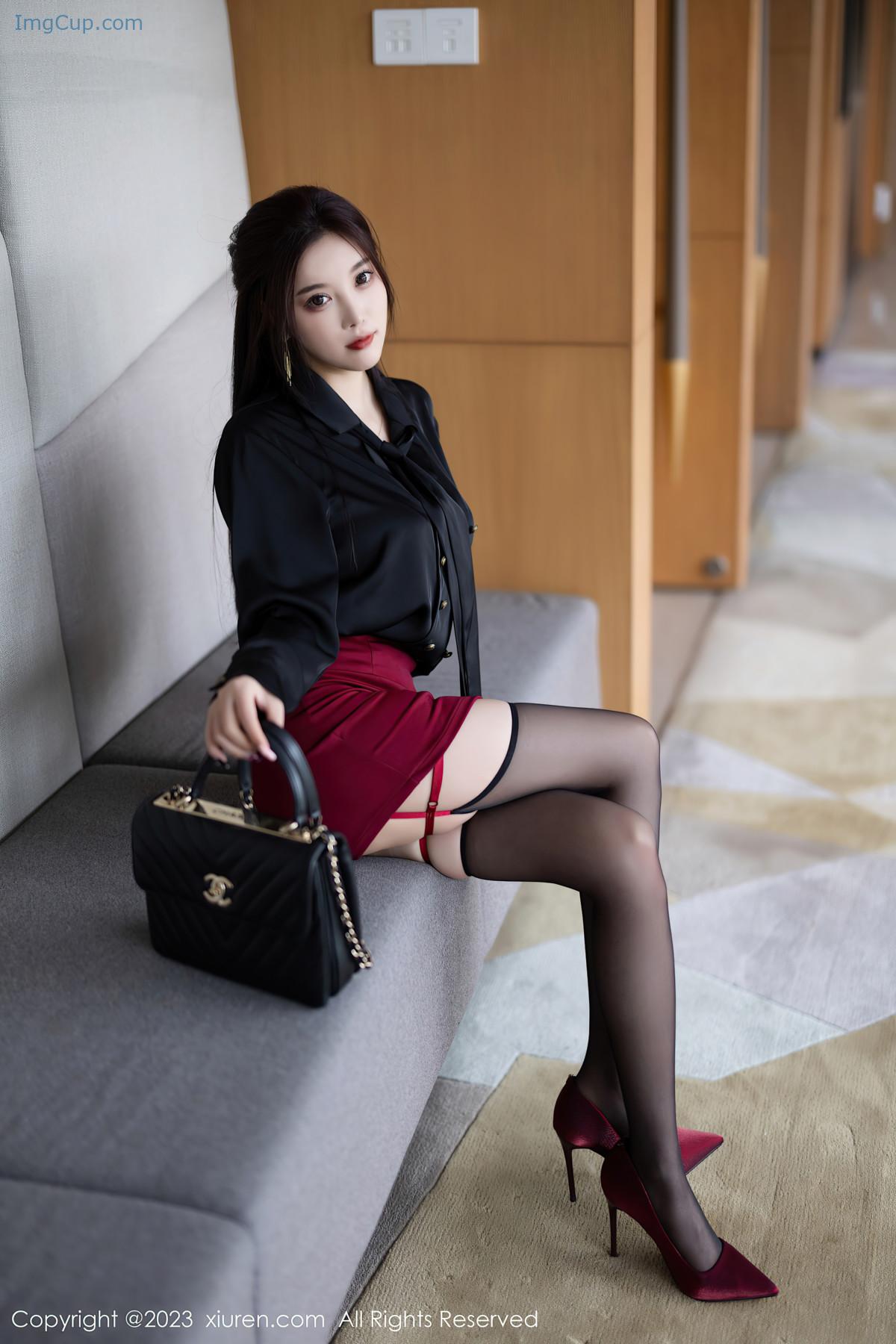 1719778111_245_XiuRen秀人网-NO7062-杨晨晨Yome.jpg 1719778111 245 XiuRen秀人网 NO7062 杨晨晨Yome