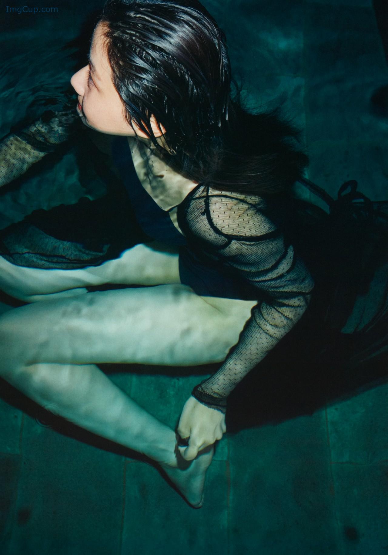 1719882696_899_Yumiko-Takino-瀧野由美子-2nd-写真集-『マインドスケープ』-Set04.jpg 1719882696 899 Yumiko Takino 瀧野由美子 2nd 写真集 『マインドスケープ』 Set04