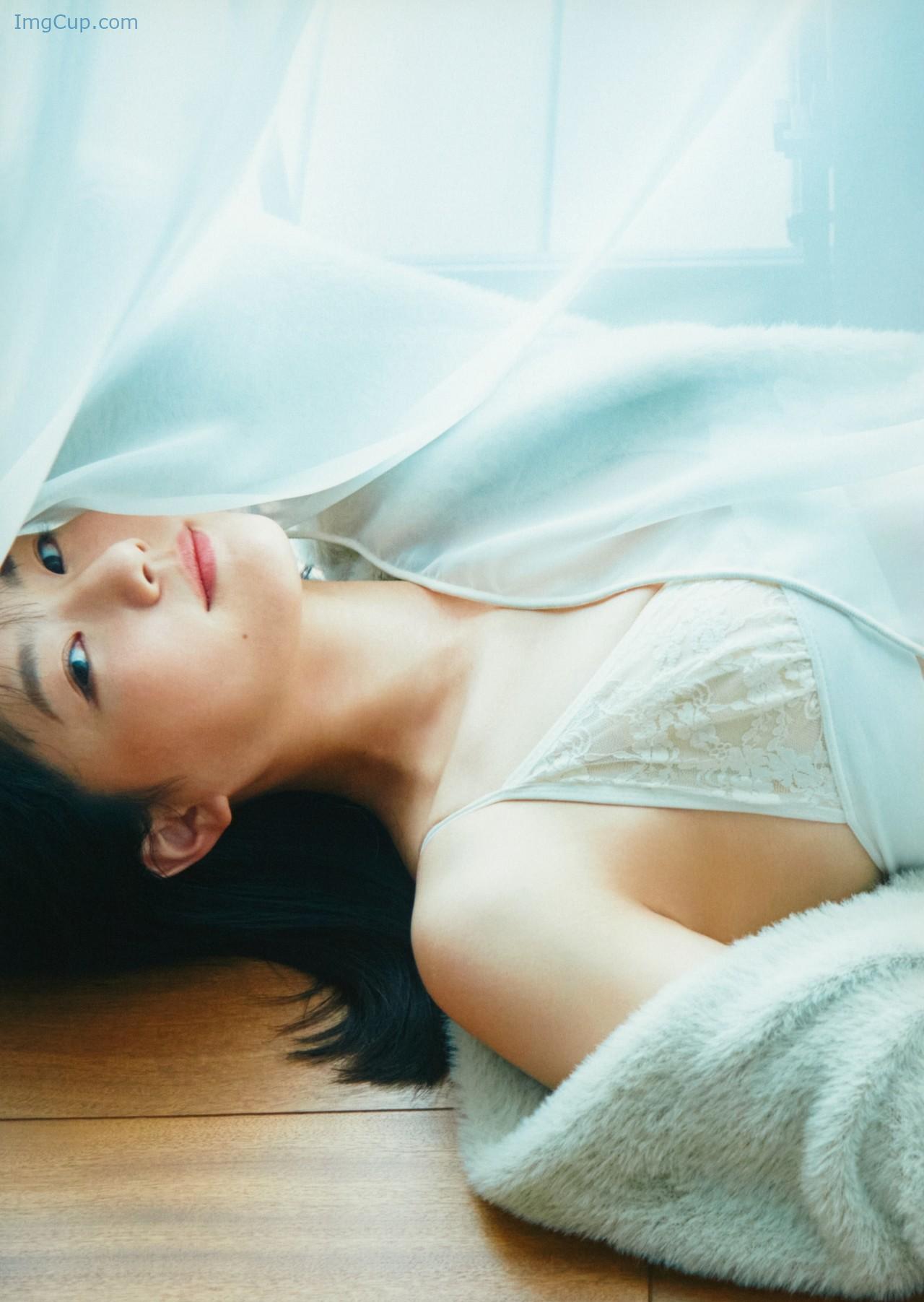 1720084821_191_Yumiko-Takino-瀧野由美子-2nd-写真集-『マインドスケープ』-Set03.jpg 1720084821 191 Yumiko Takino 瀧野由美子 2nd 写真集 『マインドスケープ』 Set03