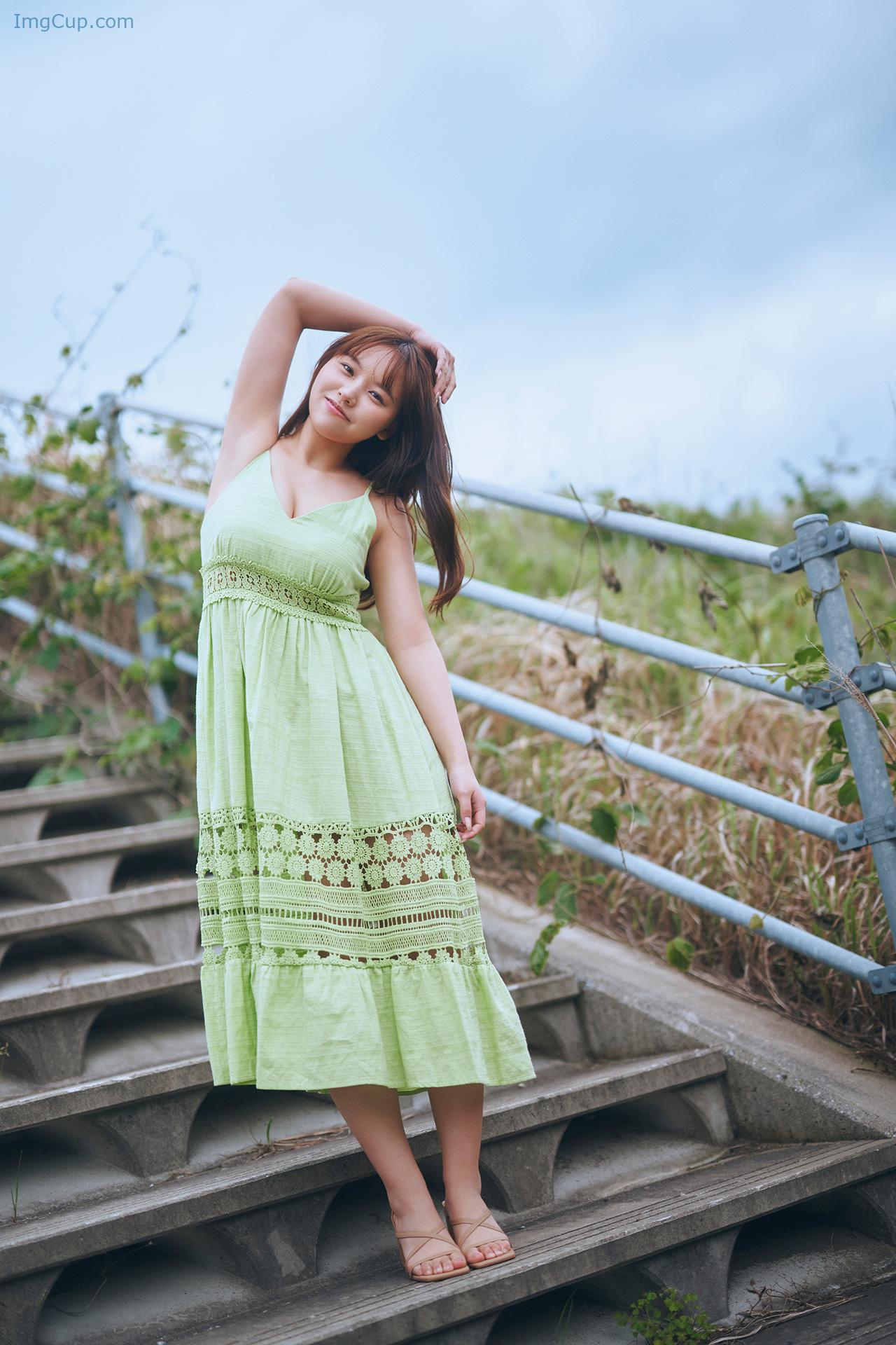 1720094420_0_Yuzuha-Hongo-本郷柚巴-FLASHデジタル写真集-Sunflower-Set01.jpg 1720094420 0 Yuzuha Hongo 本郷柚巴 FLASHデジタル写真集 Sunflower Set01