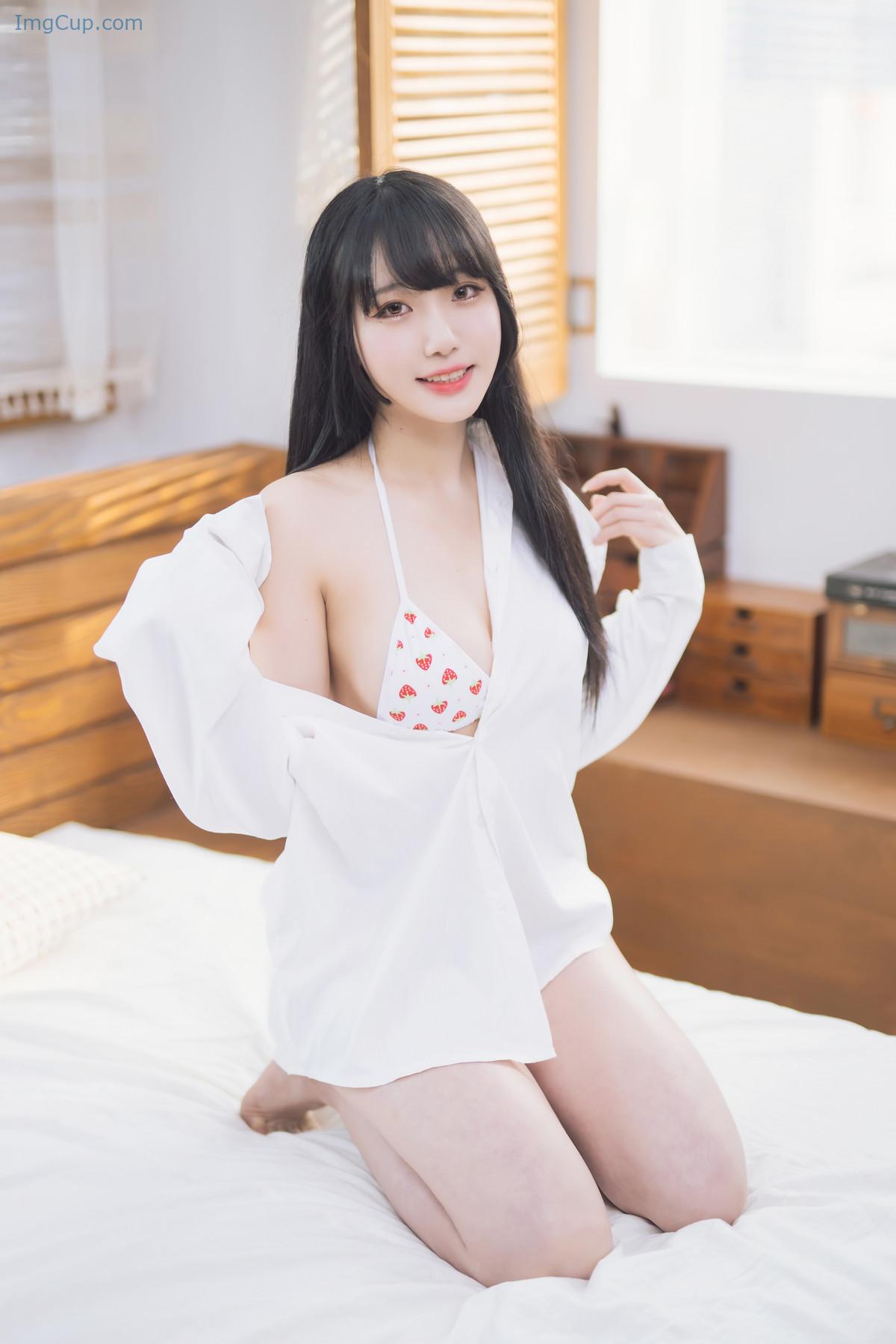 1720110179_602_Sooflower-수련수련-Strawberry-Photobook-Set01.jpg 1720110179 602 Sooflower 수련수련 Strawberry Photobook Set01