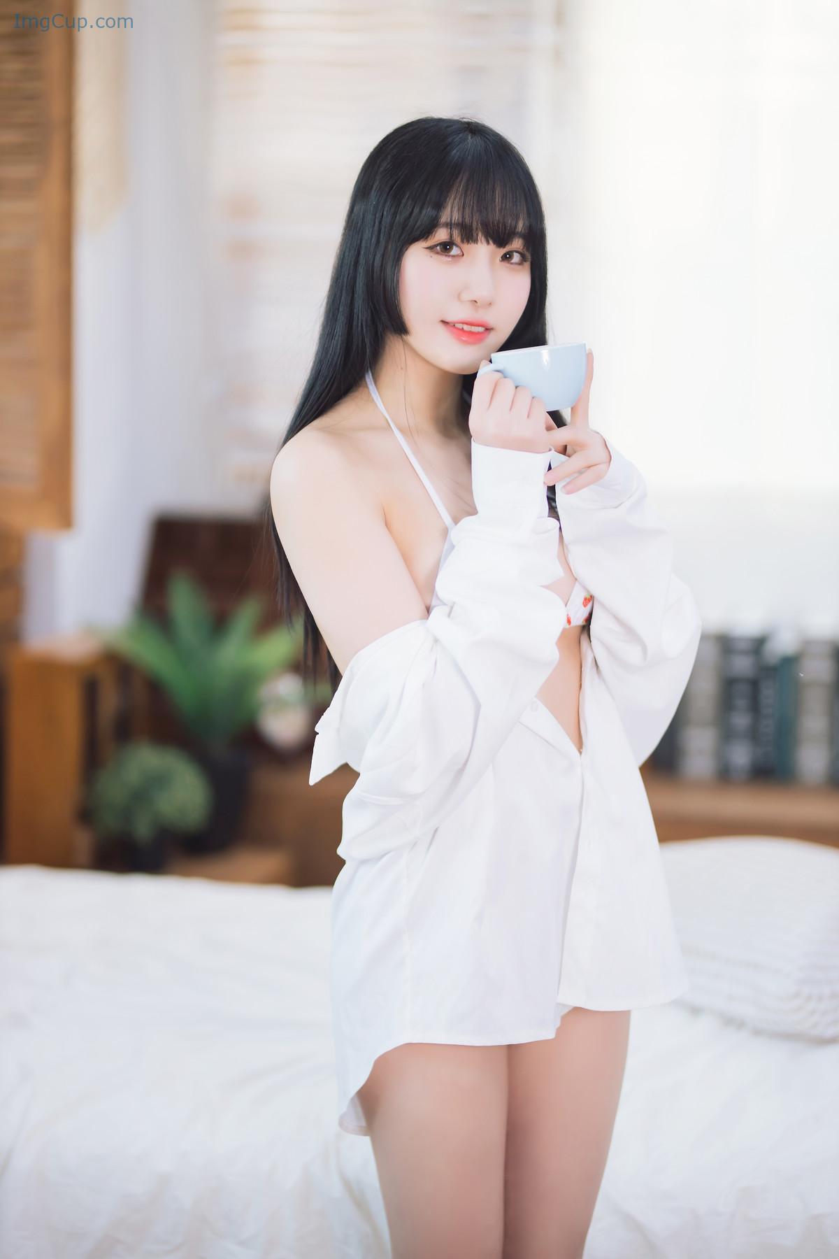 1720110206_482_Sooflower-수련수련-Strawberry-Photobook-Set01.jpg 1720110206 482 Sooflower 수련수련 Strawberry Photobook Set01