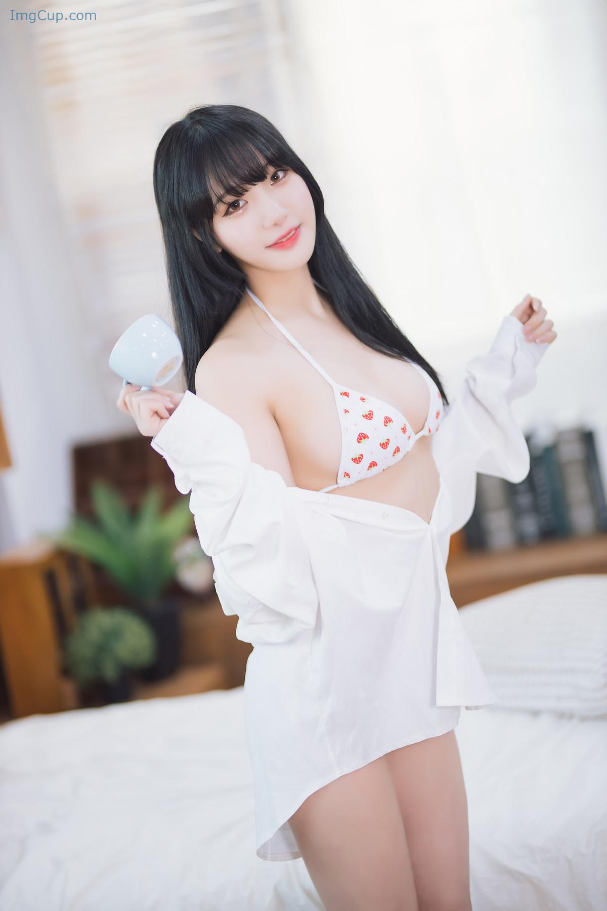 1720110210_622_Sooflower-수련수련-Strawberry-Photobook-Set01.jpg 1720110210 622 Sooflower 수련수련 Strawberry Photobook Set01