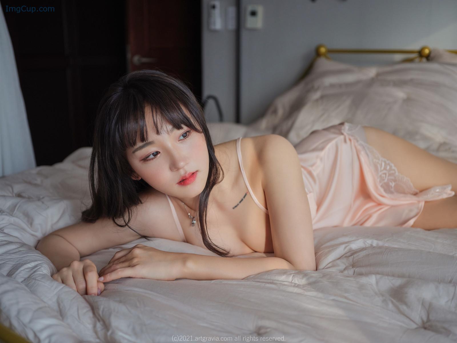 1720110910_922_Hendoong-혠둥이-ArtGravia-Vol356-Photobook-Set01.jpg 1720110910 922 Hendoong 혠둥이 ArtGravia Vol356 Photobook Set01