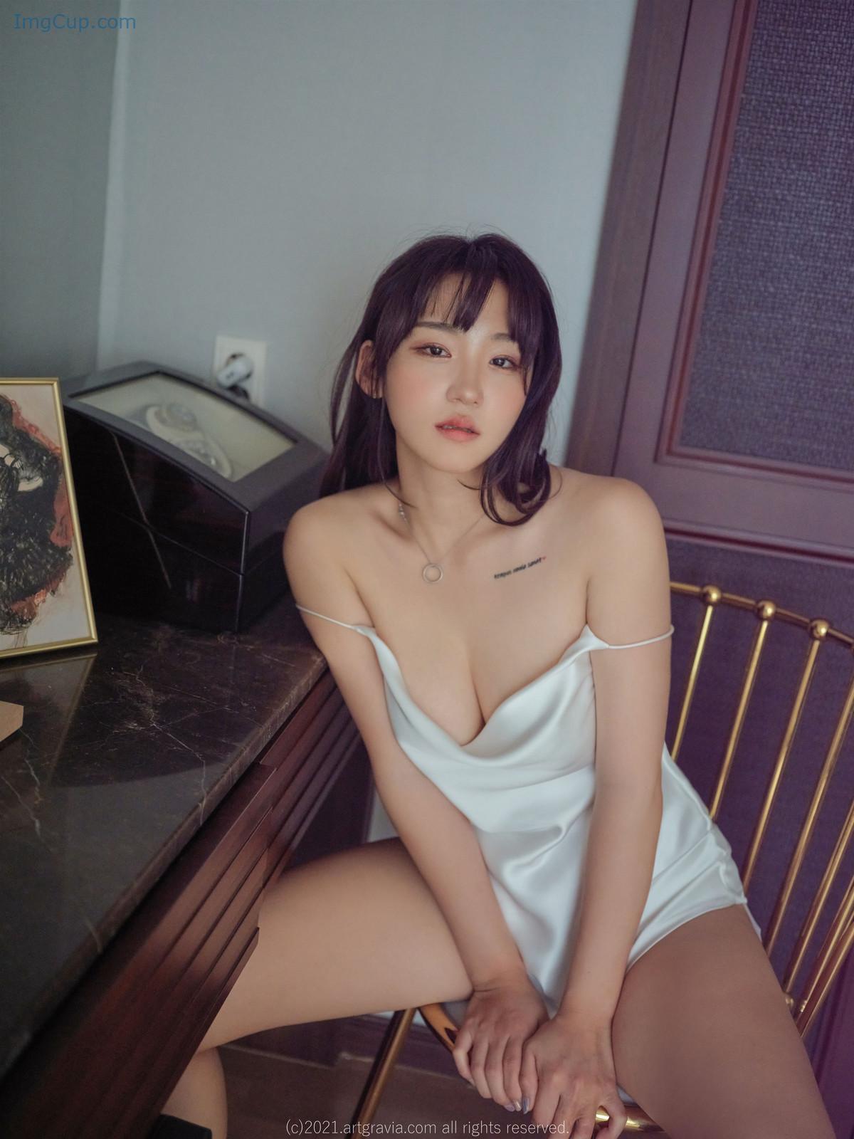 1720110942_977_Hendoong-혠둥이-ArtGravia-Vol356-Photobook-Set01.jpg 1720110942 977 Hendoong 혠둥이 ArtGravia Vol356 Photobook Set01