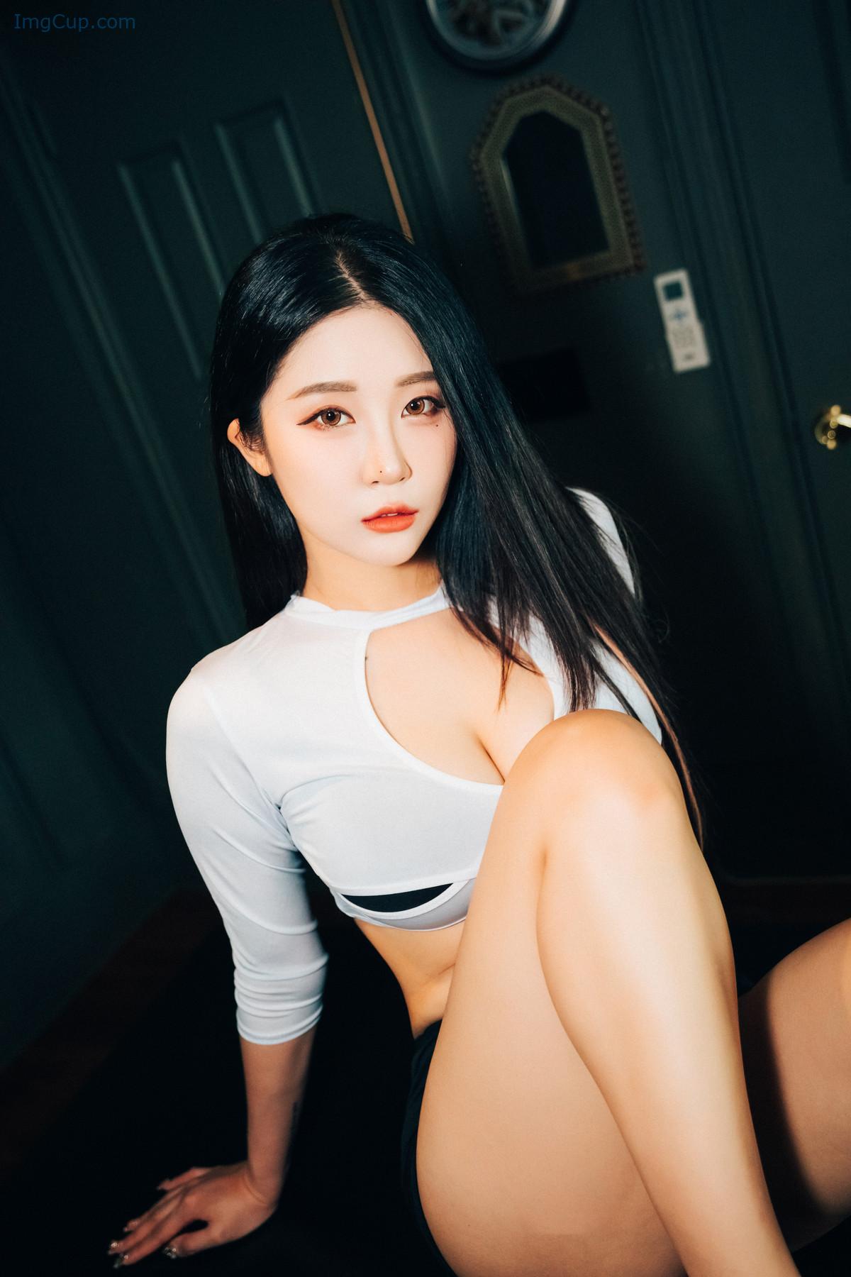 1720119819_766_Jeong-Bomi-정보미-Loozy-Roomate-Set01.jpg 1720119819 766 Jeong Bomi 정보미 Loozy Roomate Set01