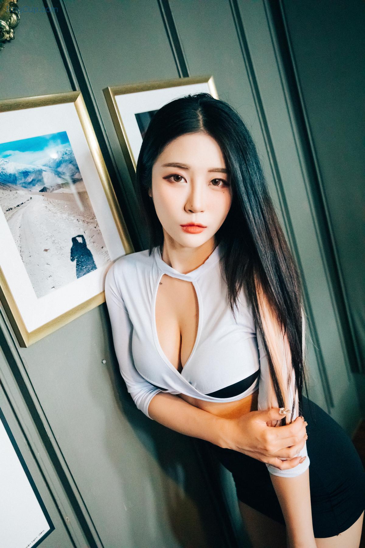 1720119829_420_Jeong-Bomi-정보미-Loozy-Roomate-Set01.jpg 1720119829 420 Jeong Bomi 정보미 Loozy Roomate Set01