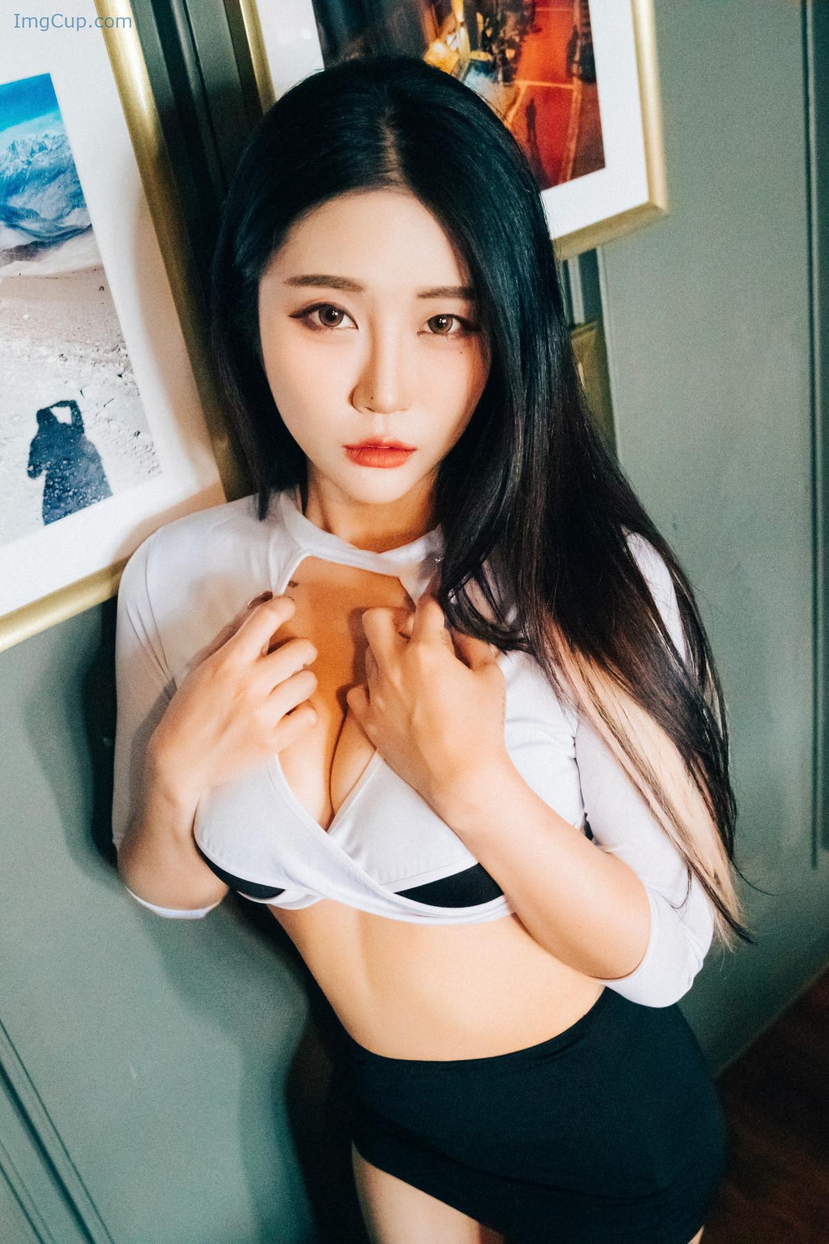 1720119833_872_Jeong-Bomi-정보미-Loozy-Roomate-Set01.jpg 1720119833 872 Jeong Bomi 정보미 Loozy Roomate Set01