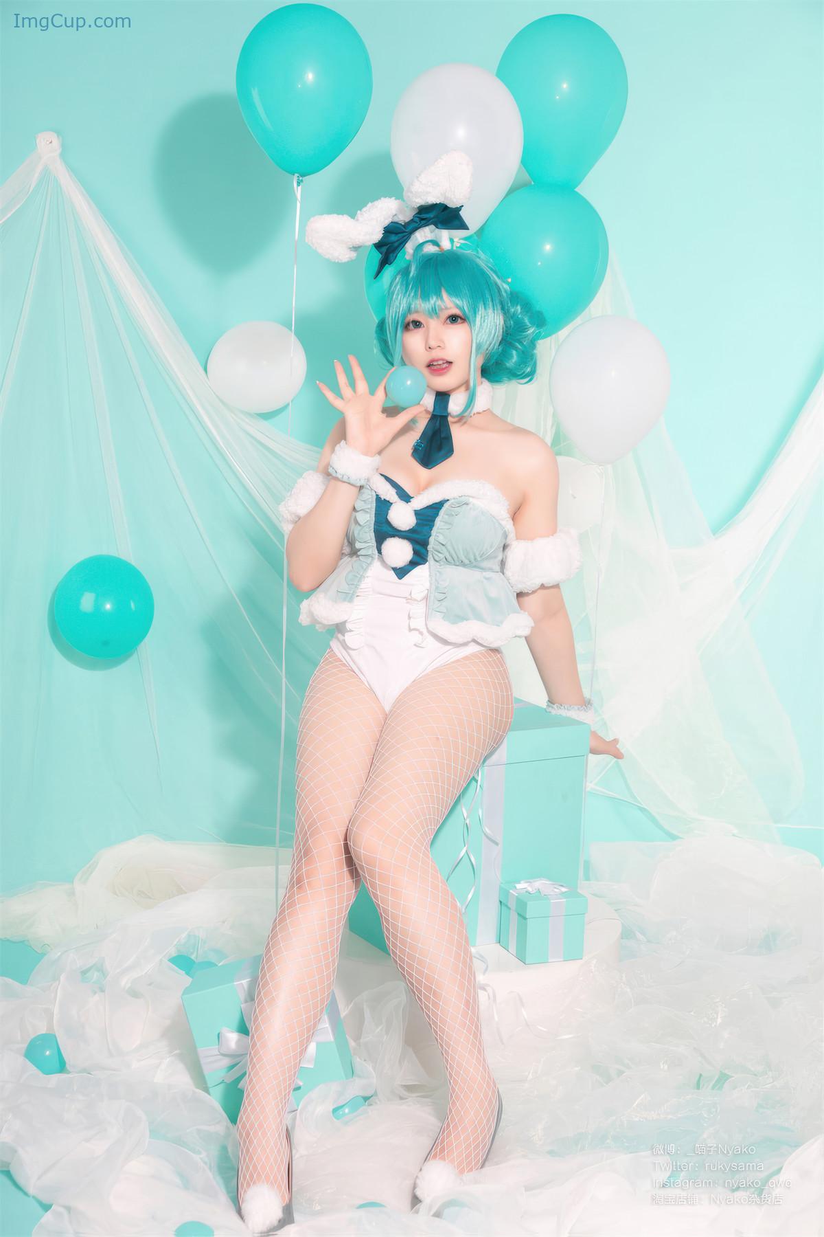 1720125970_793_Cosplay-Nyako喵子-初音白兔.jpg 1720125970 793 Cosplay Nyako喵子 初音白兔