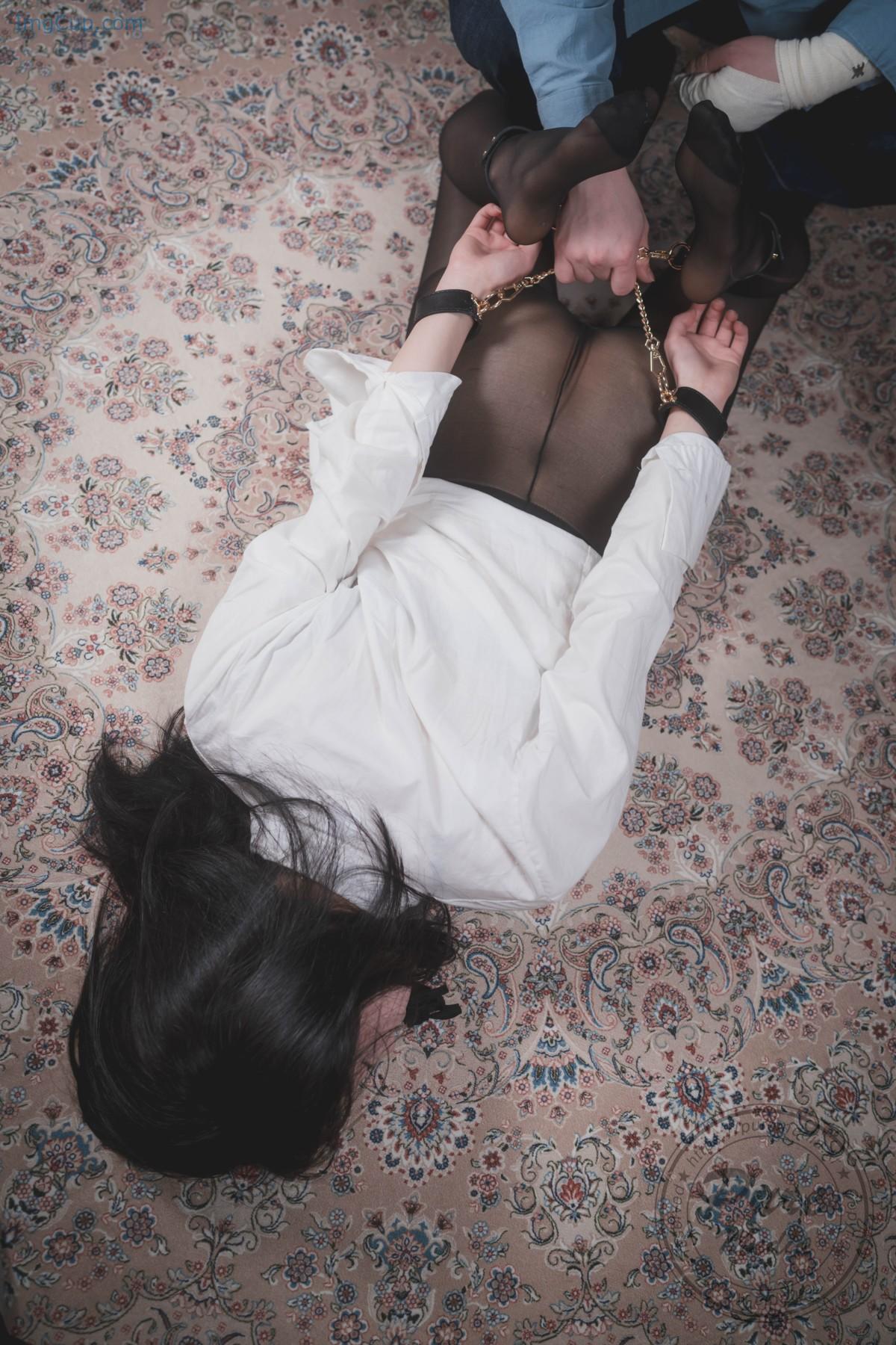 1720128205_2_Hina-히나-PURE-MEDIA-Vol285-Psycho-Stalkers-Room-Set01.jpg 1720128205 2 Hina 히나 PURE MEDIA Vol285 Psycho Stalkers Room Set01