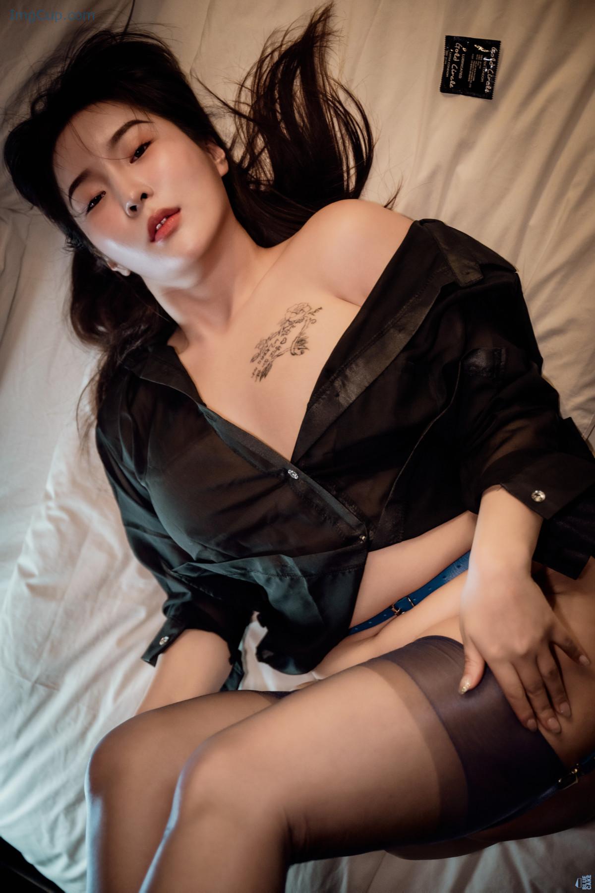 1720133156_484_Jinju-징쥬-BLUECAKE-Taboo-Set01.jpg 1720133156 484 Jinju 징쥬 BLUECAKE Taboo Set01