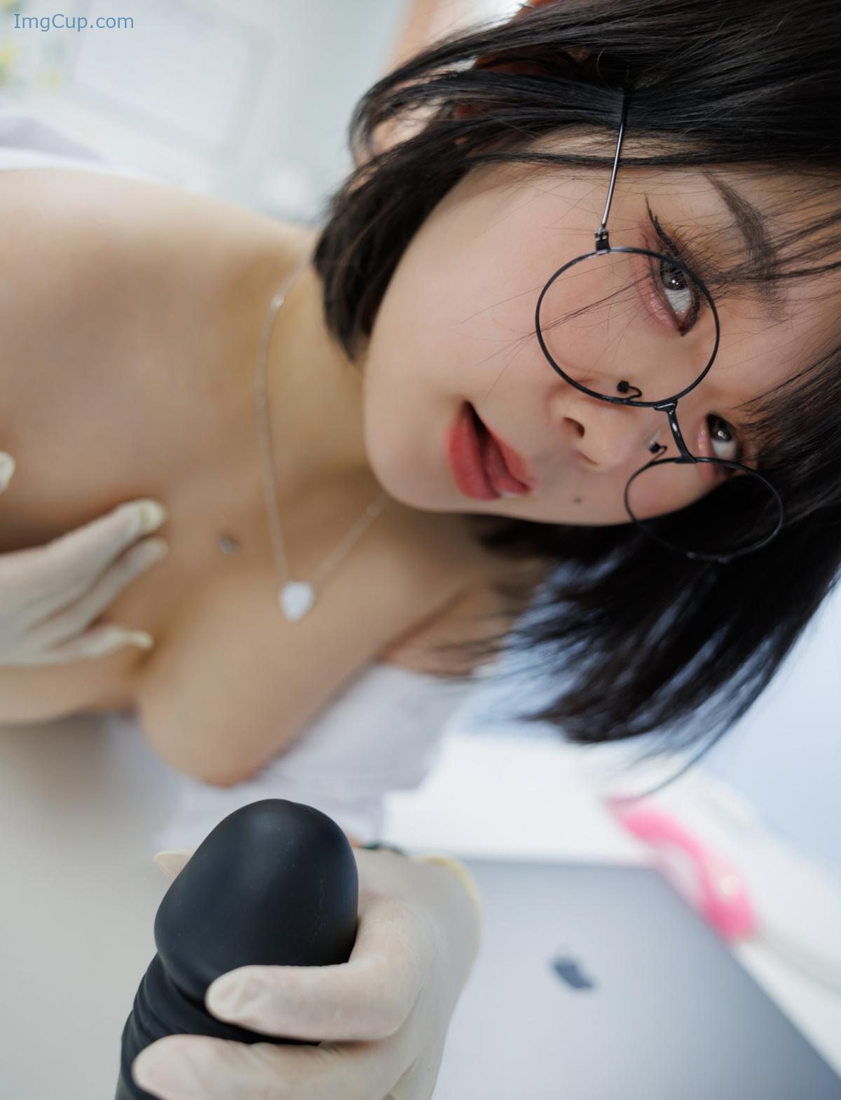 1720136276_75_ZIAKwon-권지아-READY-Vol01-Lady-Doctor-Set01.jpg 1720136276 75 ZIAKwon 권지아 READY Vol01 Lady Doctor Set01