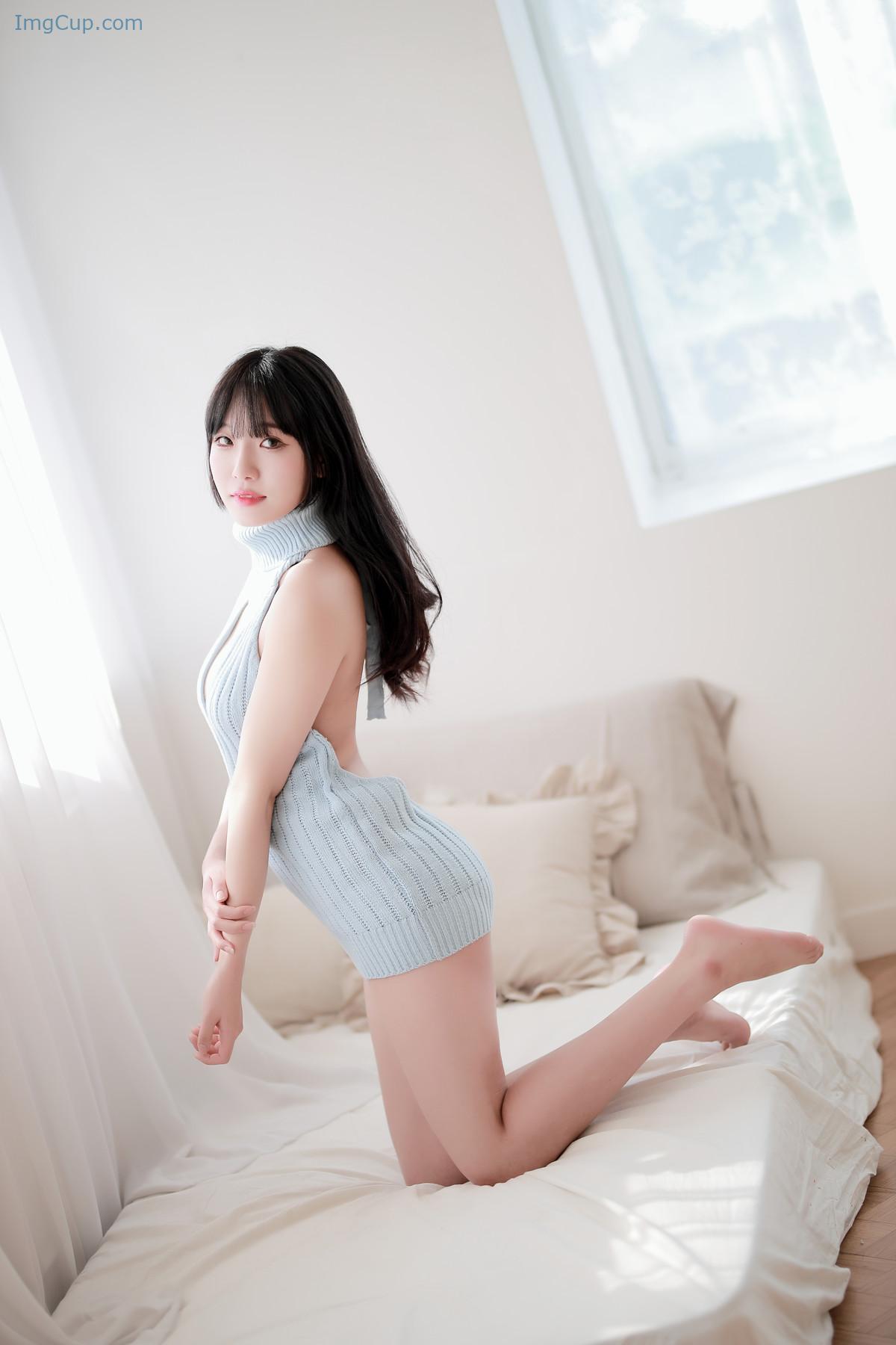 1720138457_19_Sooflower-수련수련-Strawberry-Photobook-Set02.jpg 1720138457 19 Sooflower 수련수련 Strawberry Photobook Set02