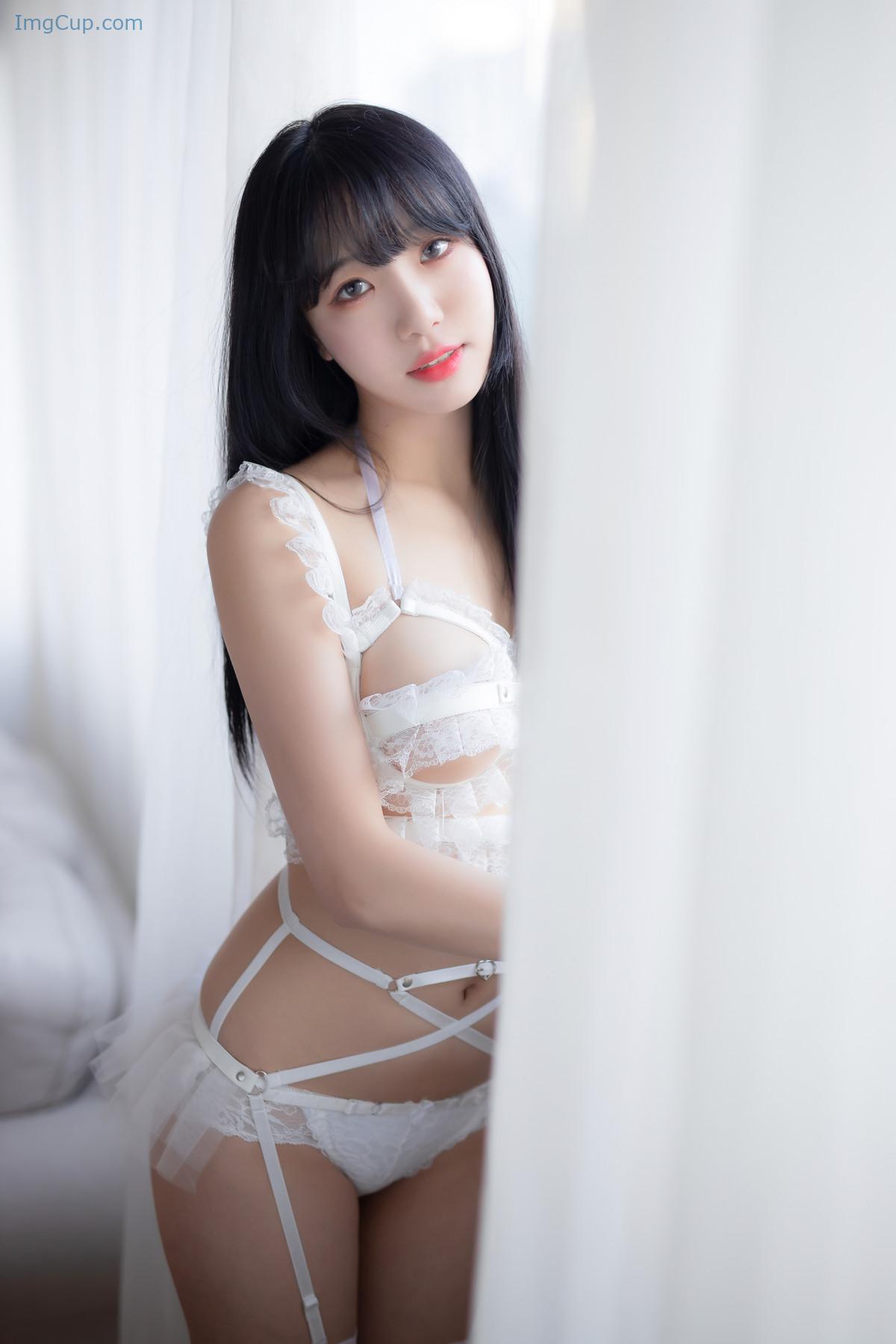 1720138527_580_Sooflower-수련수련-Strawberry-Photobook-Set02.jpg 1720138527 580 Sooflower 수련수련 Strawberry Photobook Set02