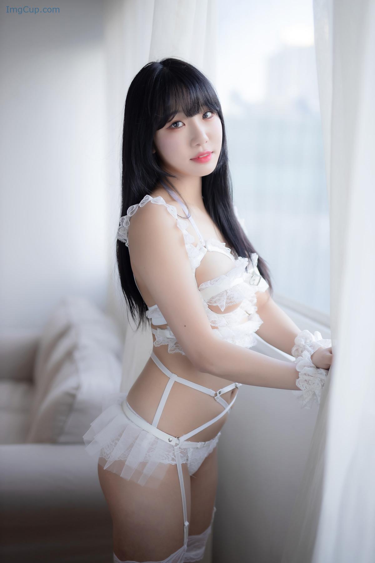 1720138529_524_Sooflower-수련수련-Strawberry-Photobook-Set02.jpg 1720138529 524 Sooflower 수련수련 Strawberry Photobook Set02