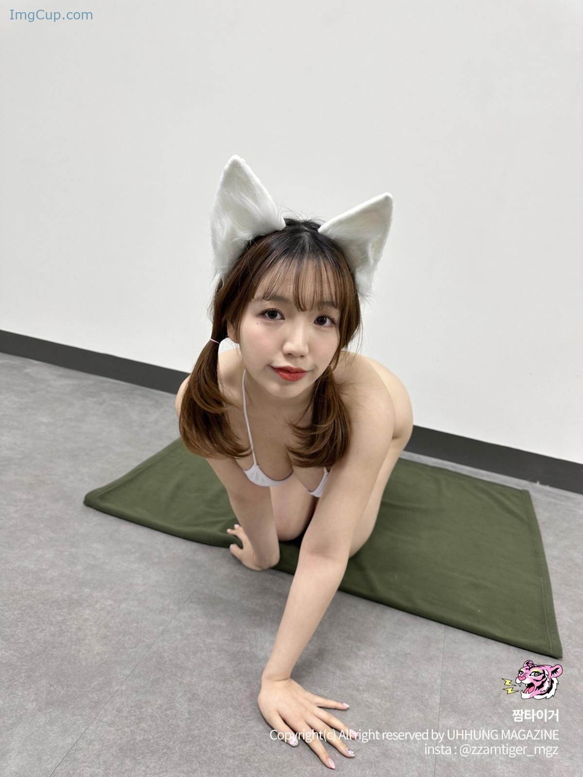 1720138635_76_Yoonvely-윤블리-UHHUNG-Magazine-Vol04-Milltary-Set05.jpg 1720138635 76 Yoonvely 윤블리 UHHUNG Magazine Vol04 Milltary Set05