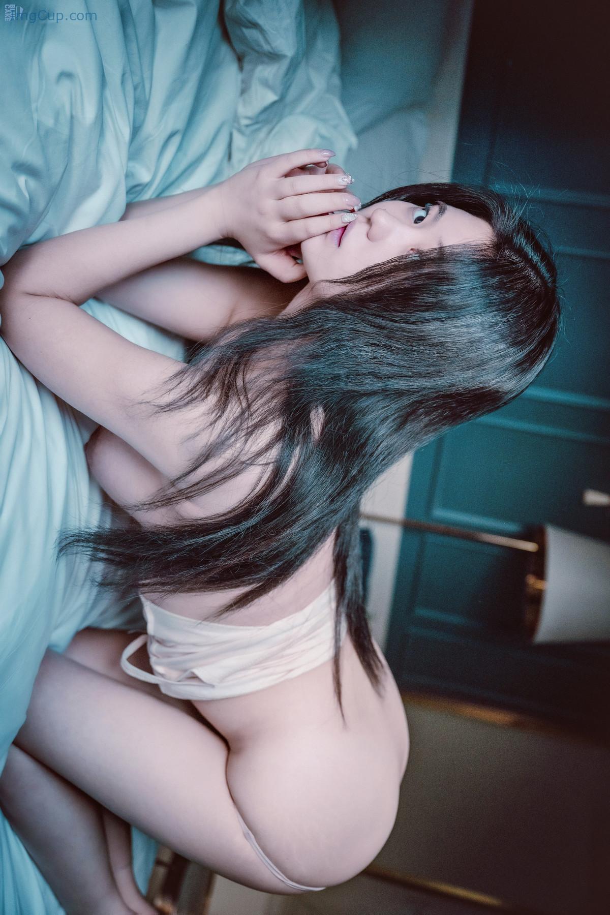 1720155511_345_JiEun-지은-BLUECAKE-Guilty-Set03.jpg 1720155511 345 JiEun 지은 BLUECAKE Guilty Set03