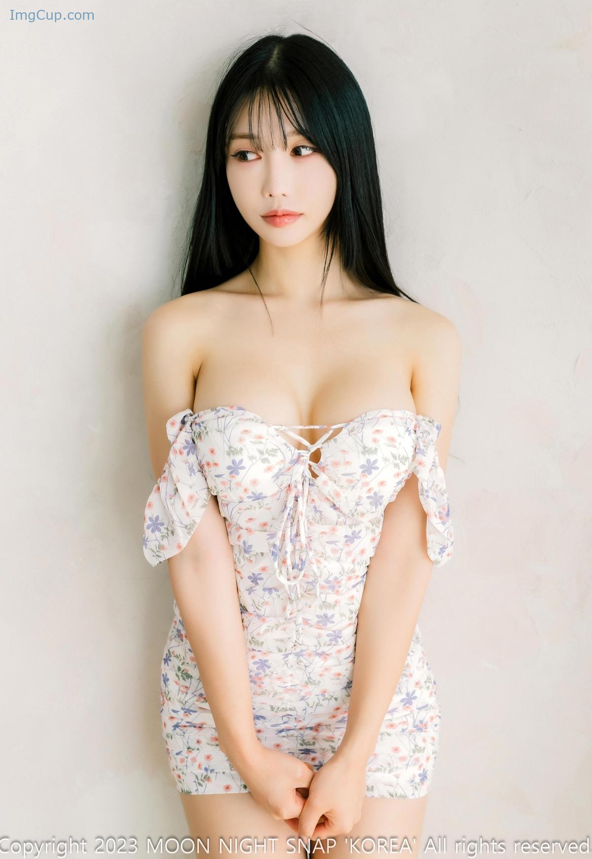 1720178984_625_Yunjin-챌이-Moon-Night-Snap-Cant-Have-You-Set02.jpg 1720178984 625 Yunjin 챌이 Moon Night Snap Cant Have You Set02