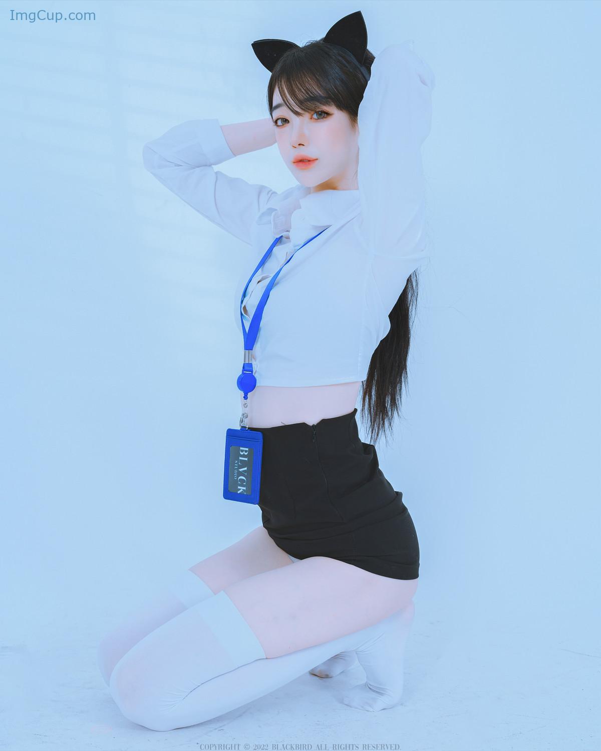 1720183290_835_Yuri-유리-Glamarchive-Office-Look.jpg 1720183290 835 Yuri 유리 Glamarchive Office Look