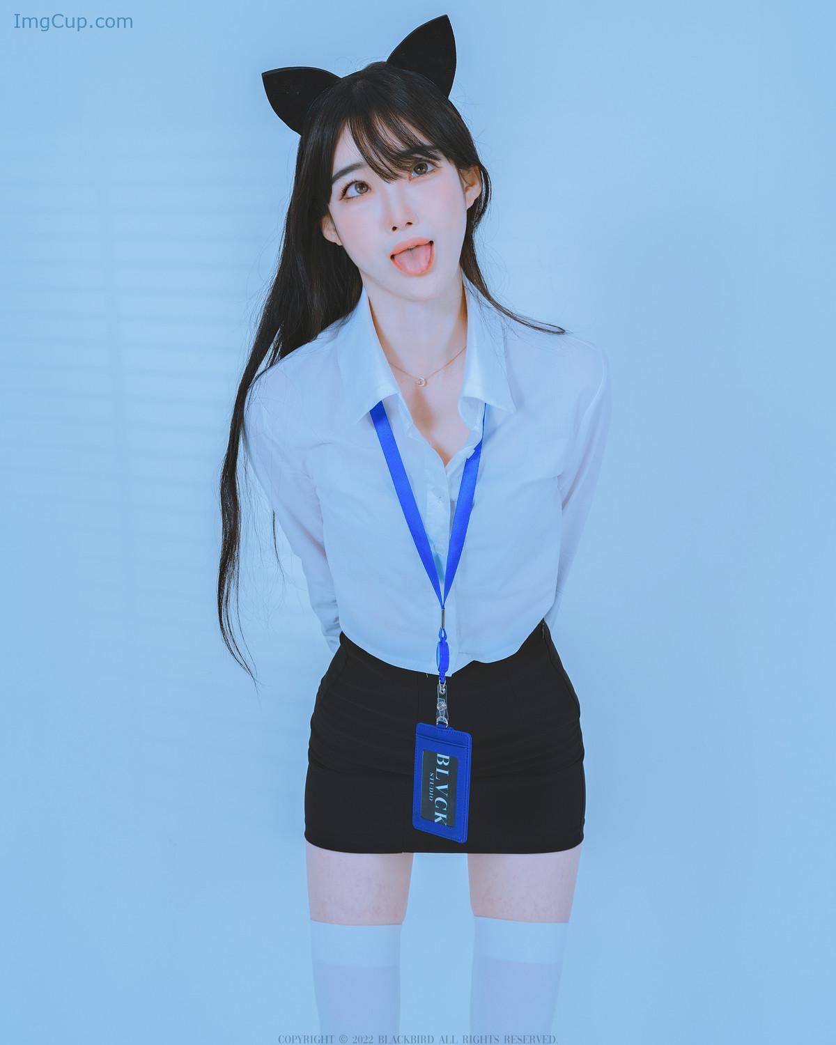 1720183311_872_Yuri-유리-Glamarchive-Office-Look.jpg 1720183311 872 Yuri 유리 Glamarchive Office Look