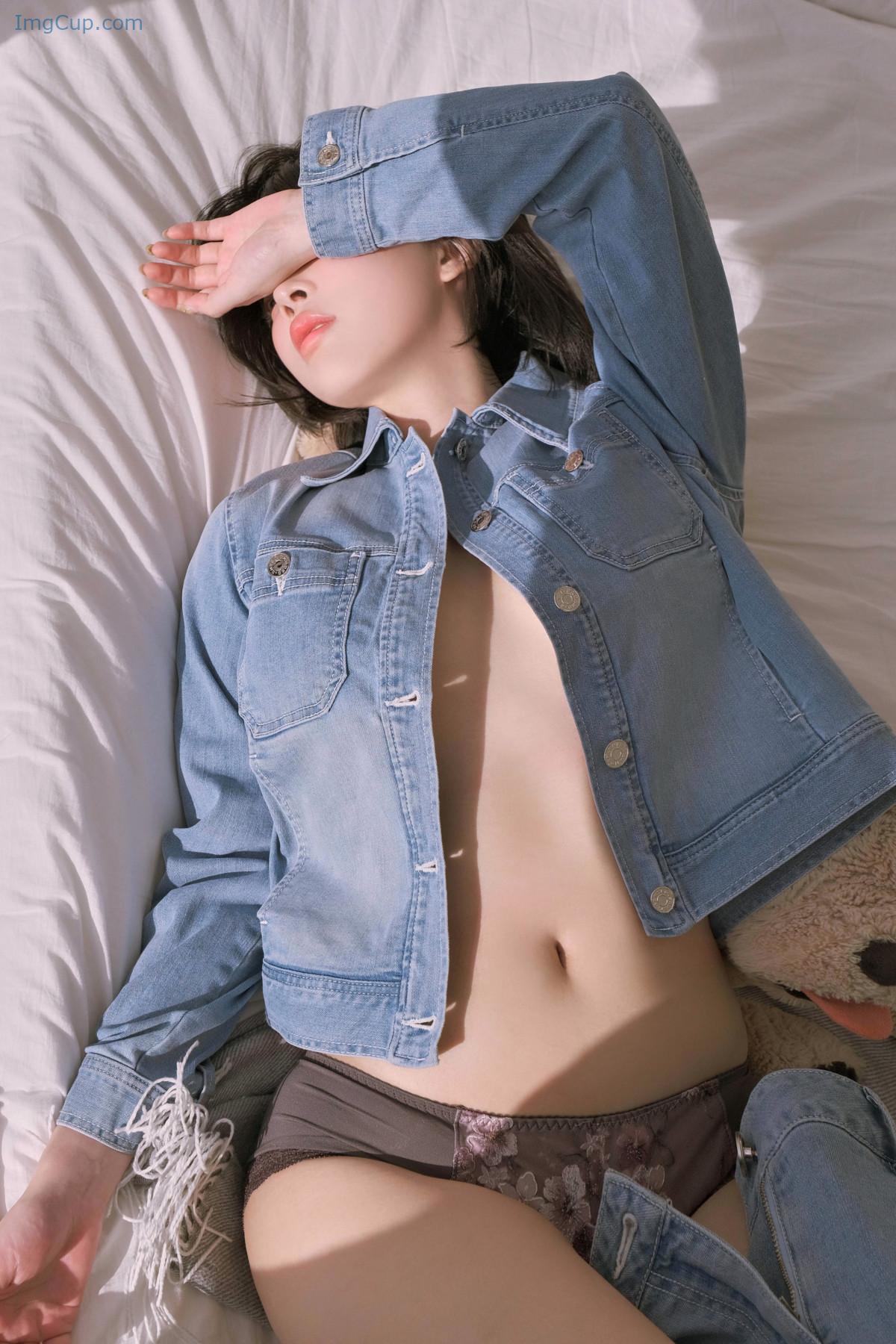 1720189046_968_Kang-Inkyung-강인경-Photobook-Y2K.jpg 1720189046 968 Kang Inkyung 강인경 Photobook Y2K